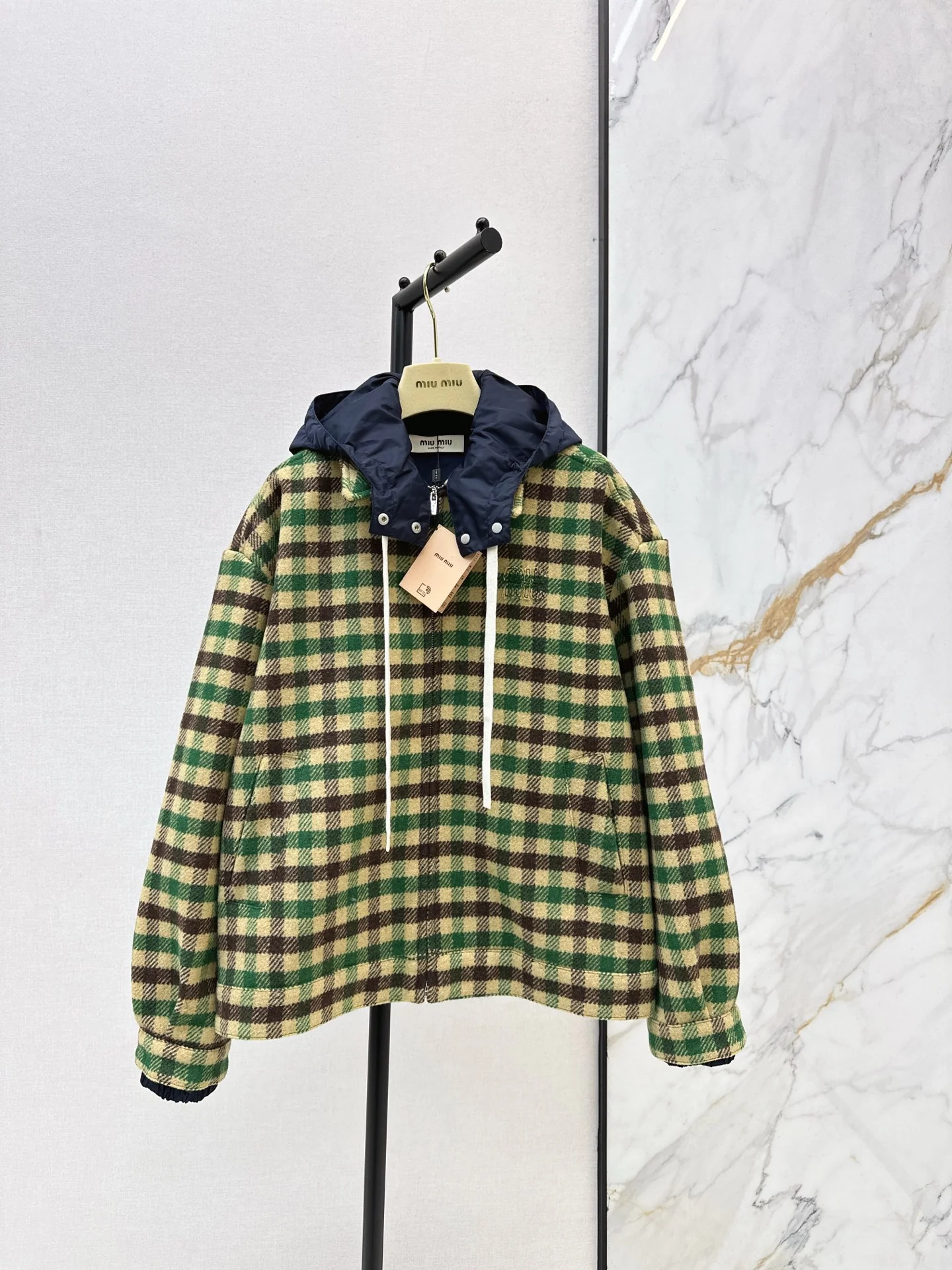 Miu 25fw hooded plaid jacket