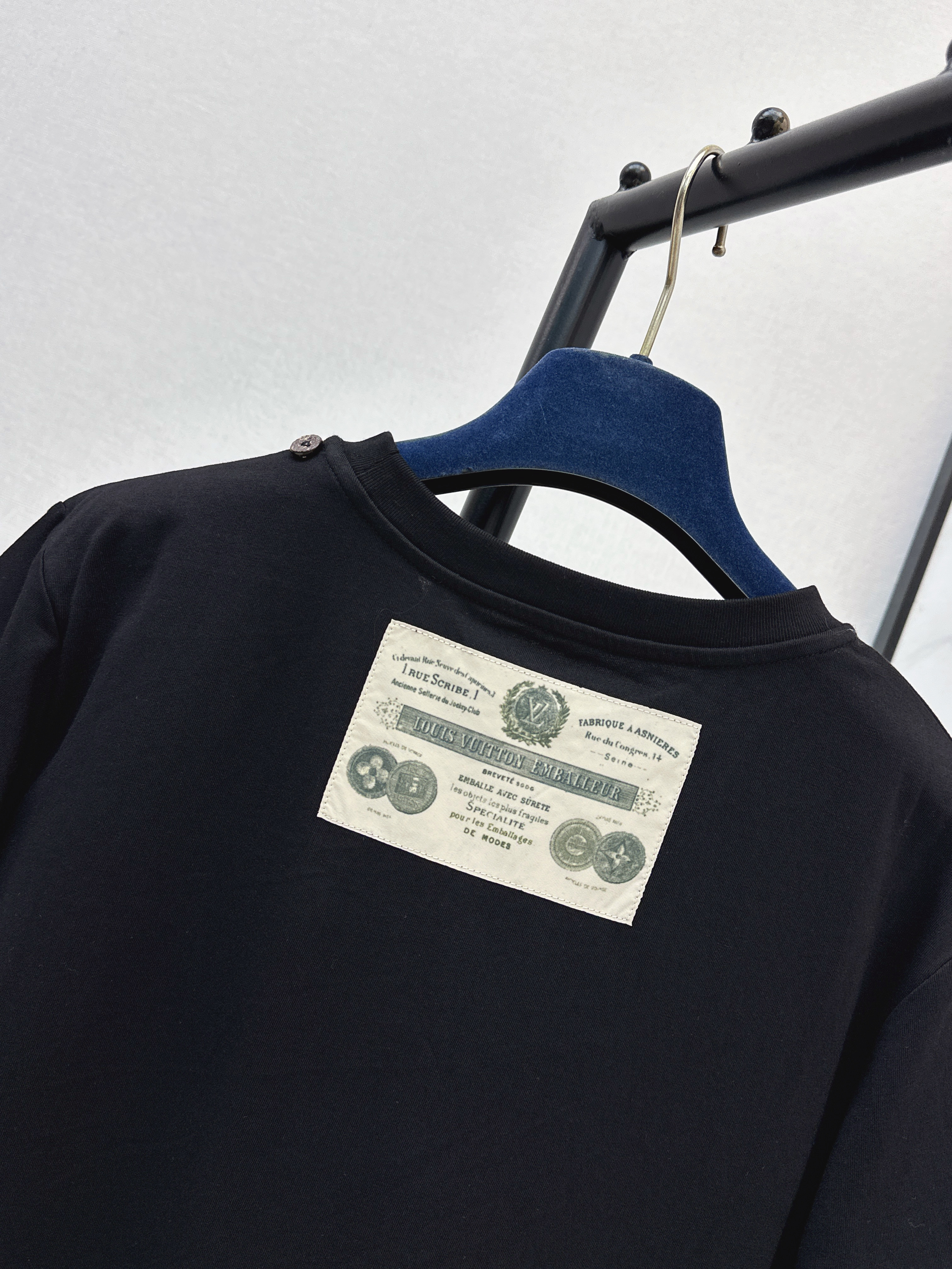 Loui 26ss scarf t-shirt