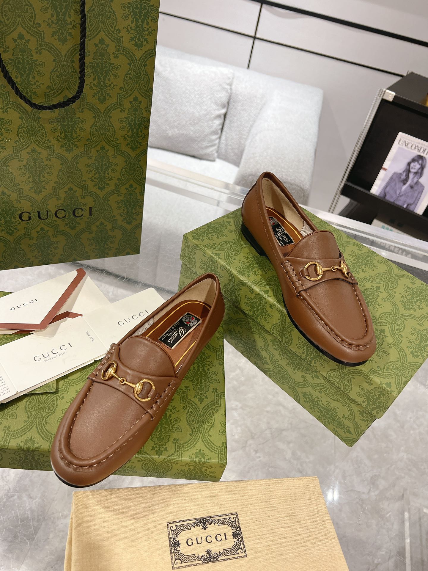 Gucc 25fw loafer shoes