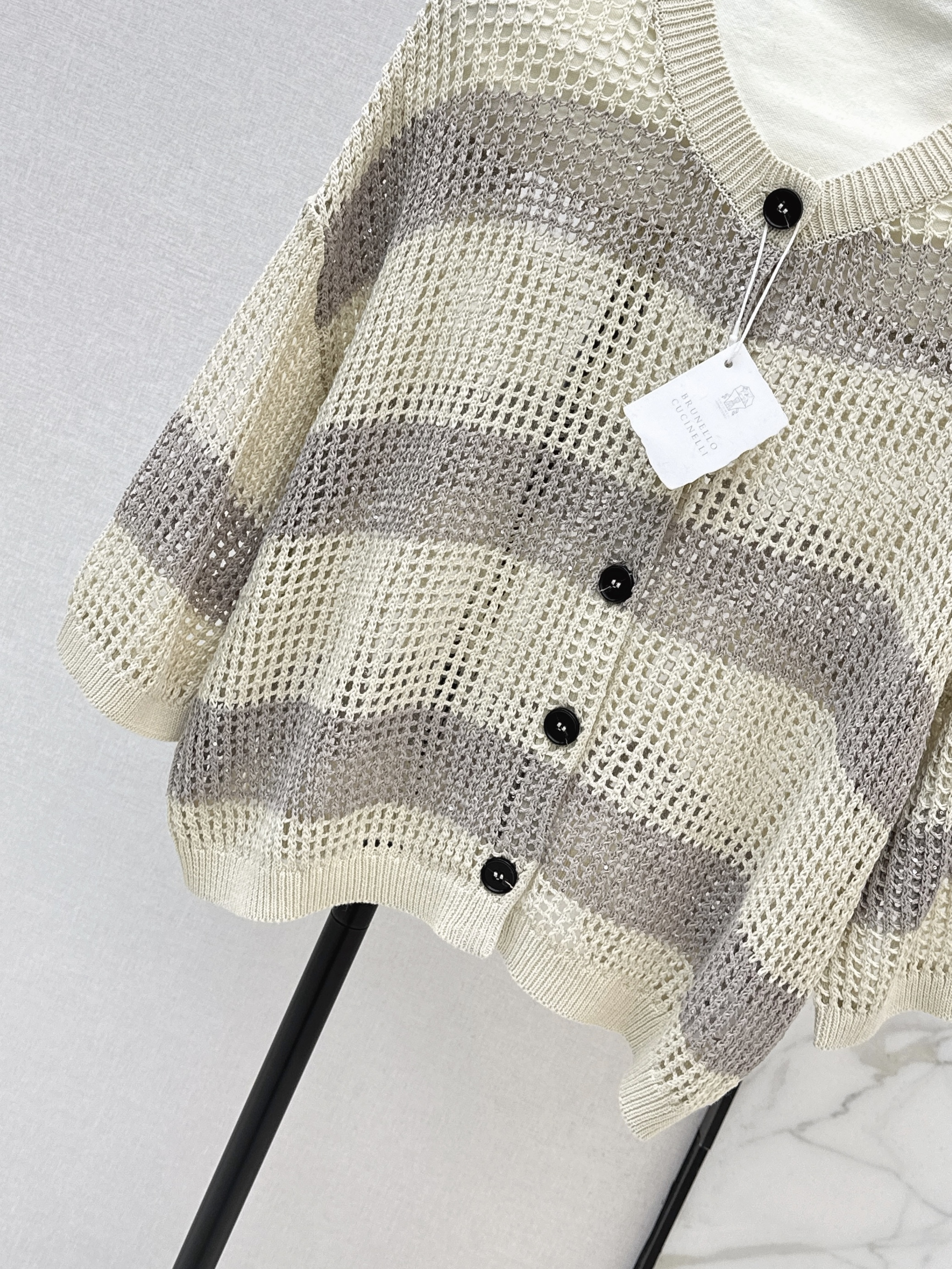 Brun 26ss hollow cardigan