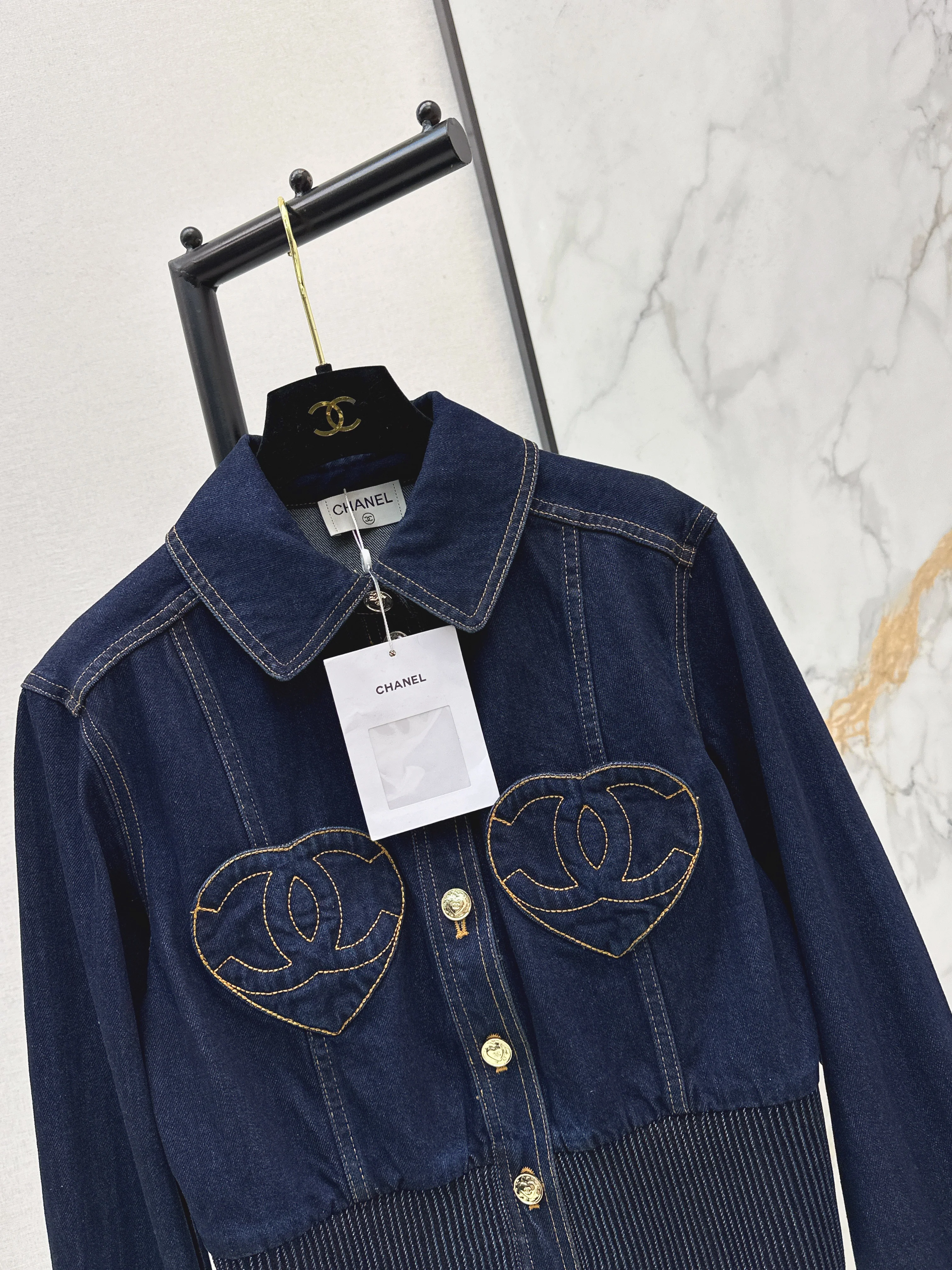 Chan 26ss heart denim jacket