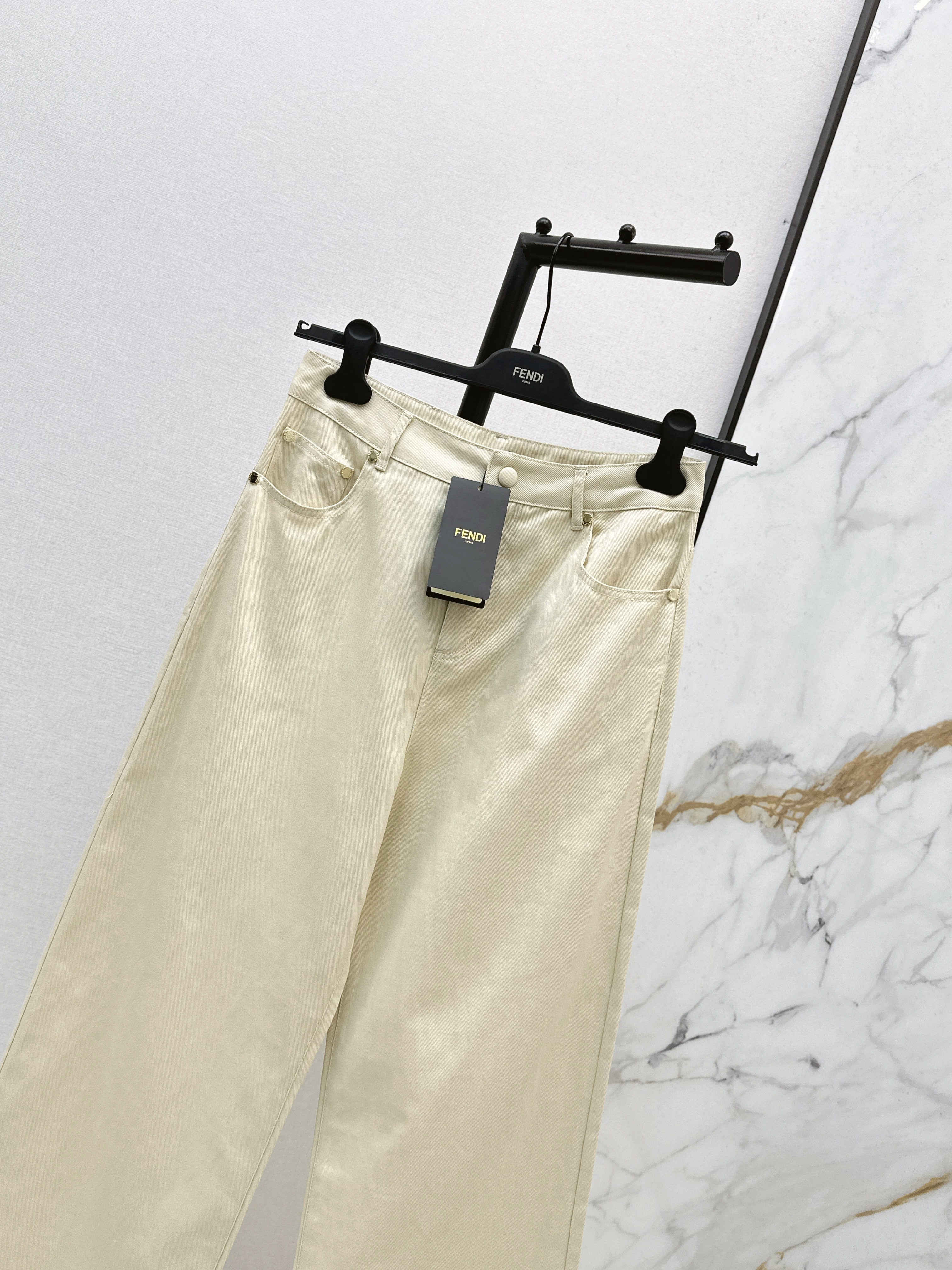 Fen 26ss straight jeans