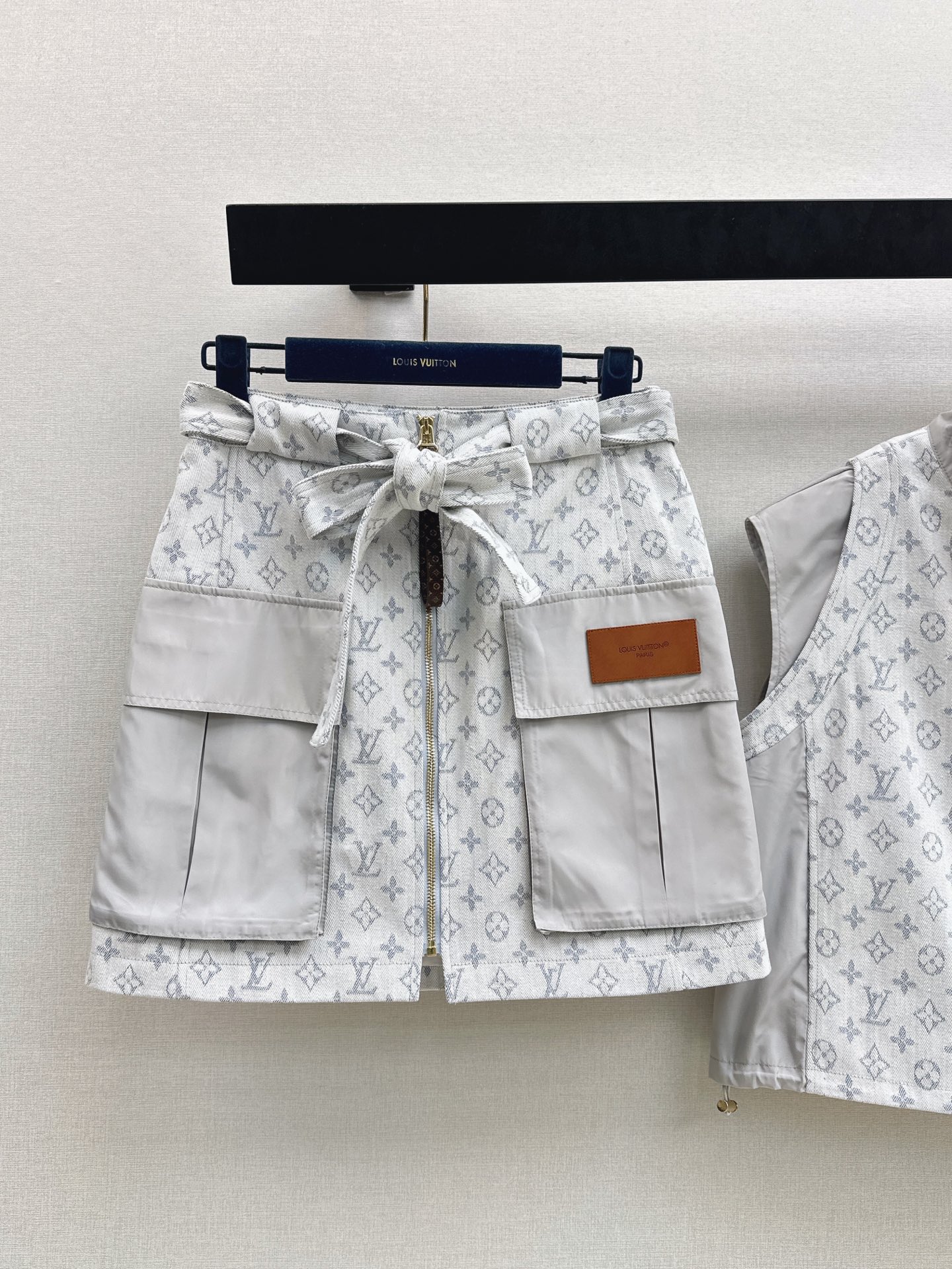 Loui 26ss vest skirt sets
