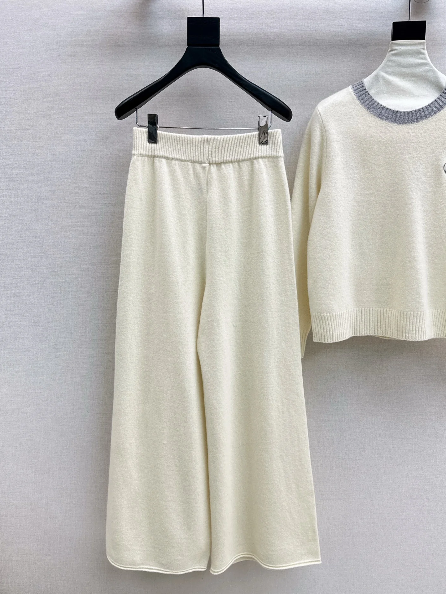 Prad 25fw wool sweater +wide-leg pants outfit set