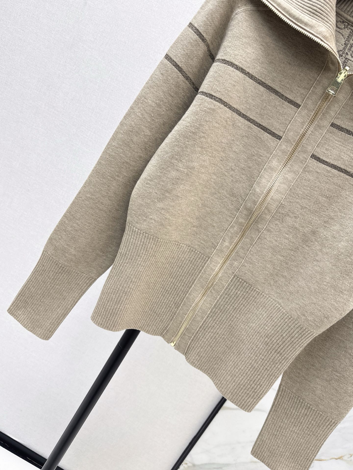 CD 25fw reversible jacket