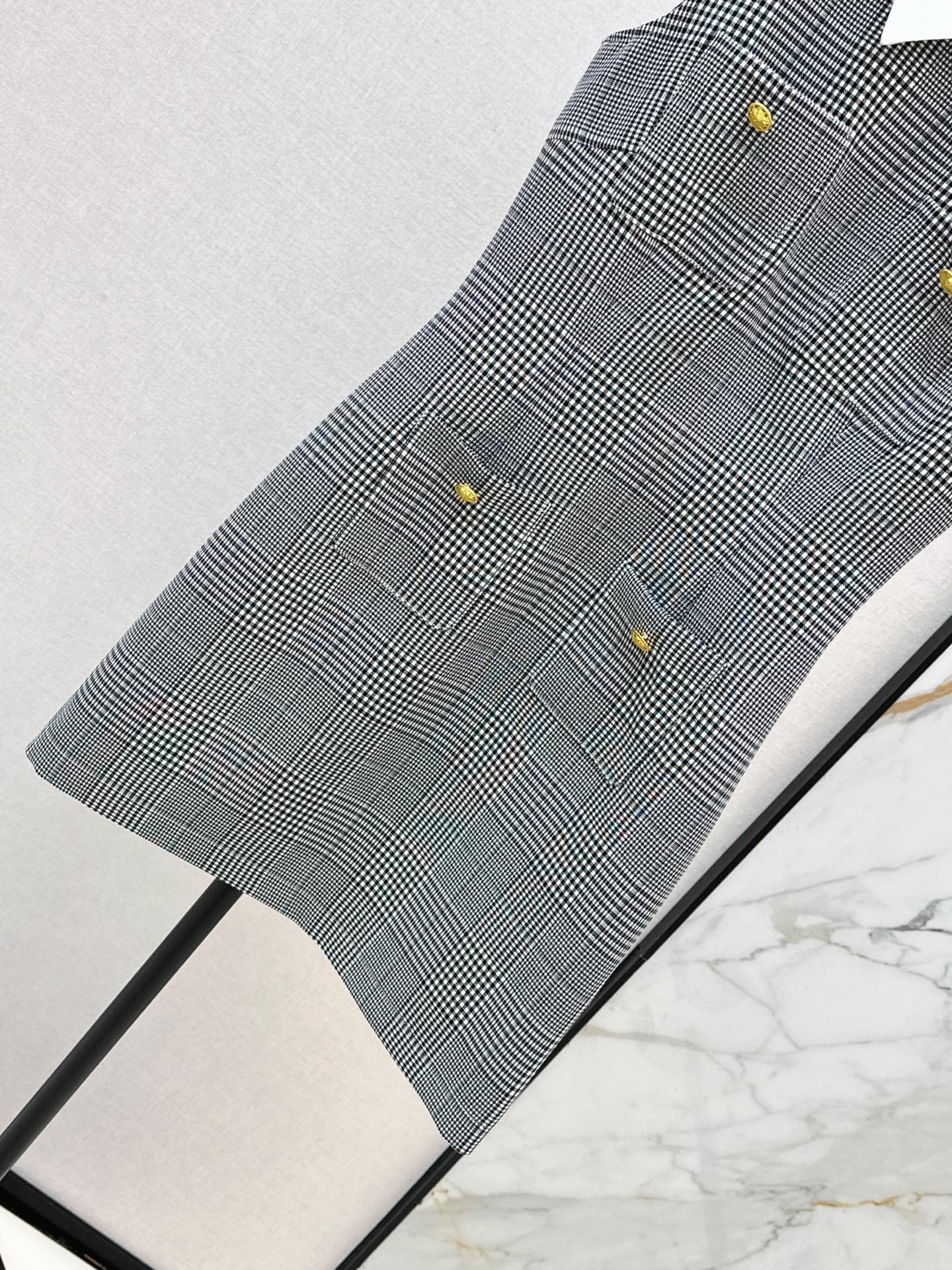 CD 26ss sleeveless check dress