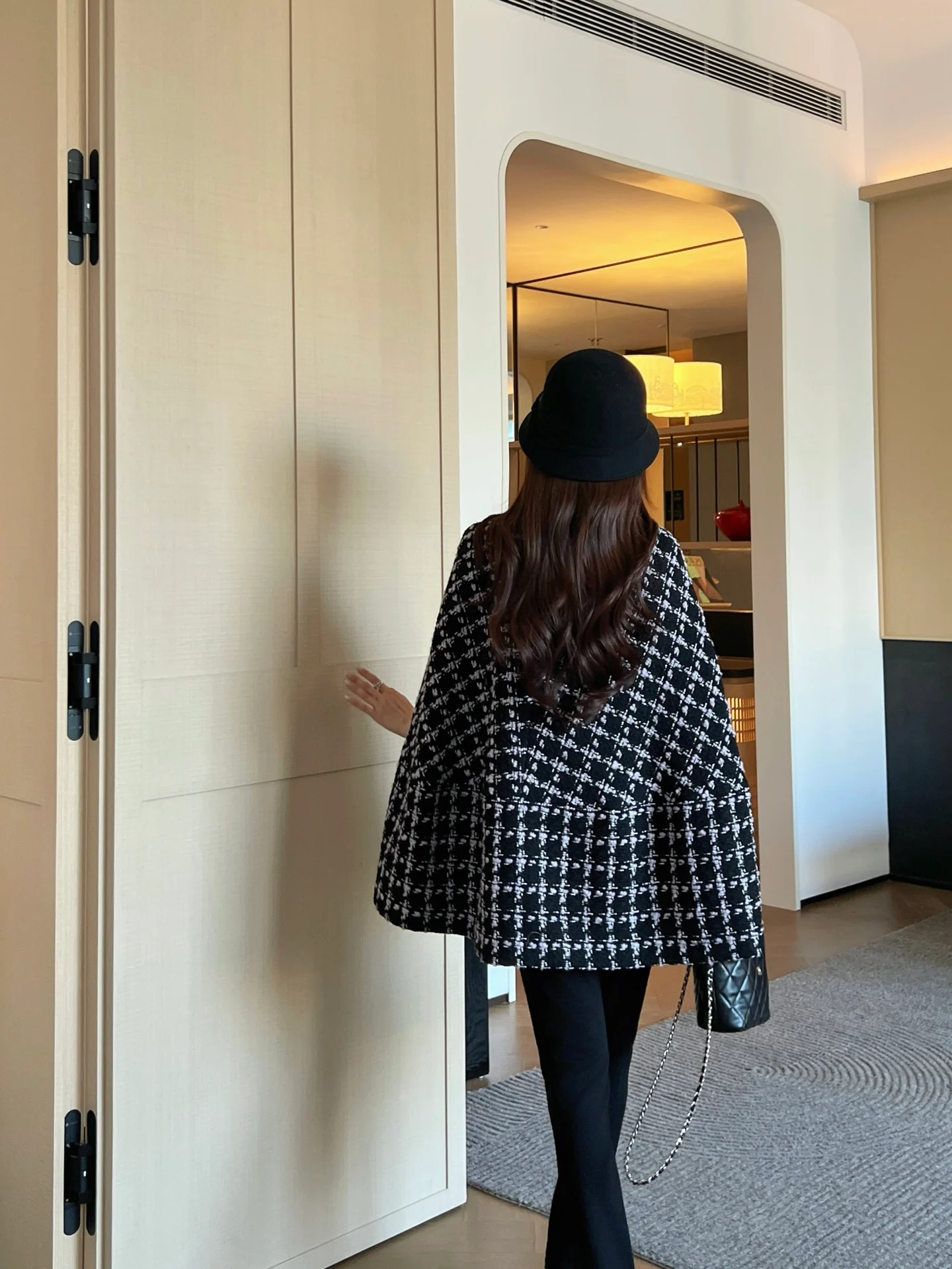 Chan 25fw check cape coat