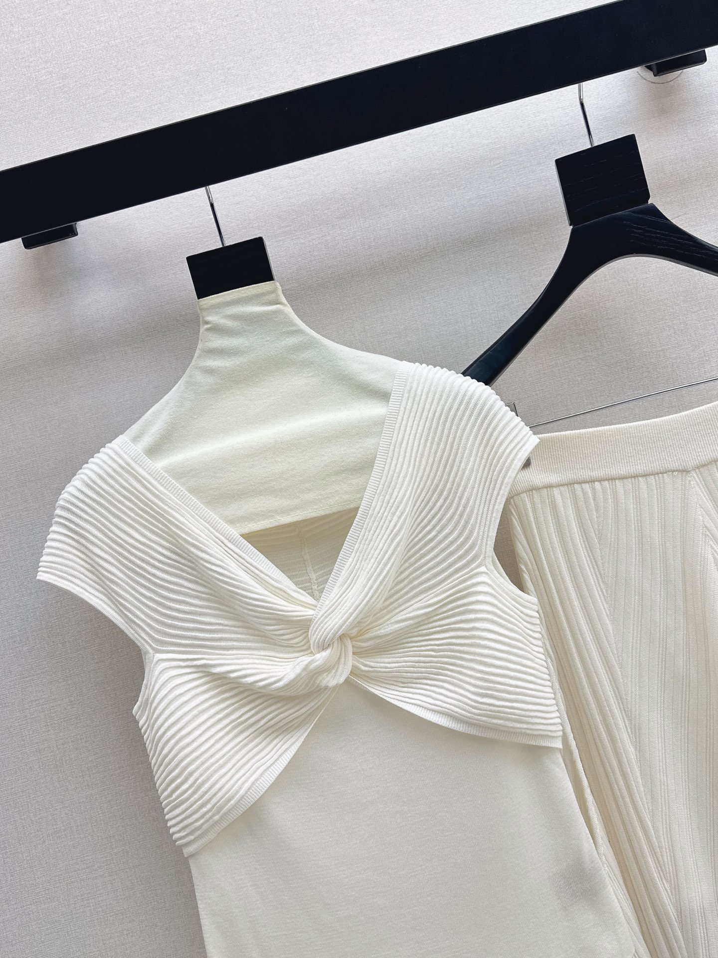 Chol 26ss knit suit
