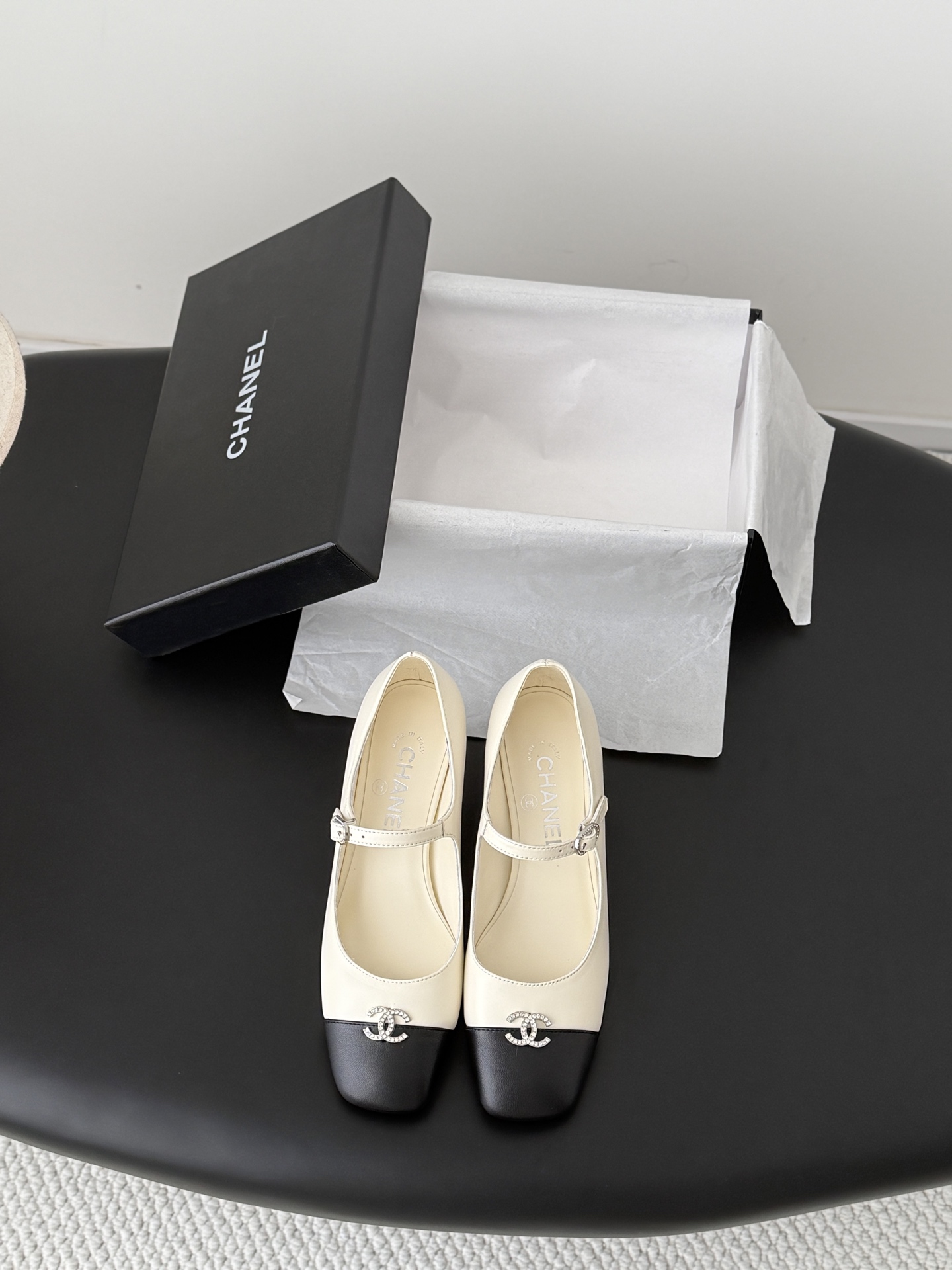 Chan 26K chunky heel mary jane shoes