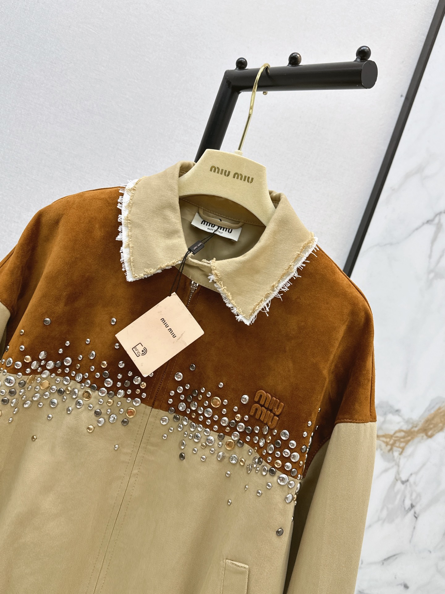 Miu 26ss rhinestone contract suede jacket