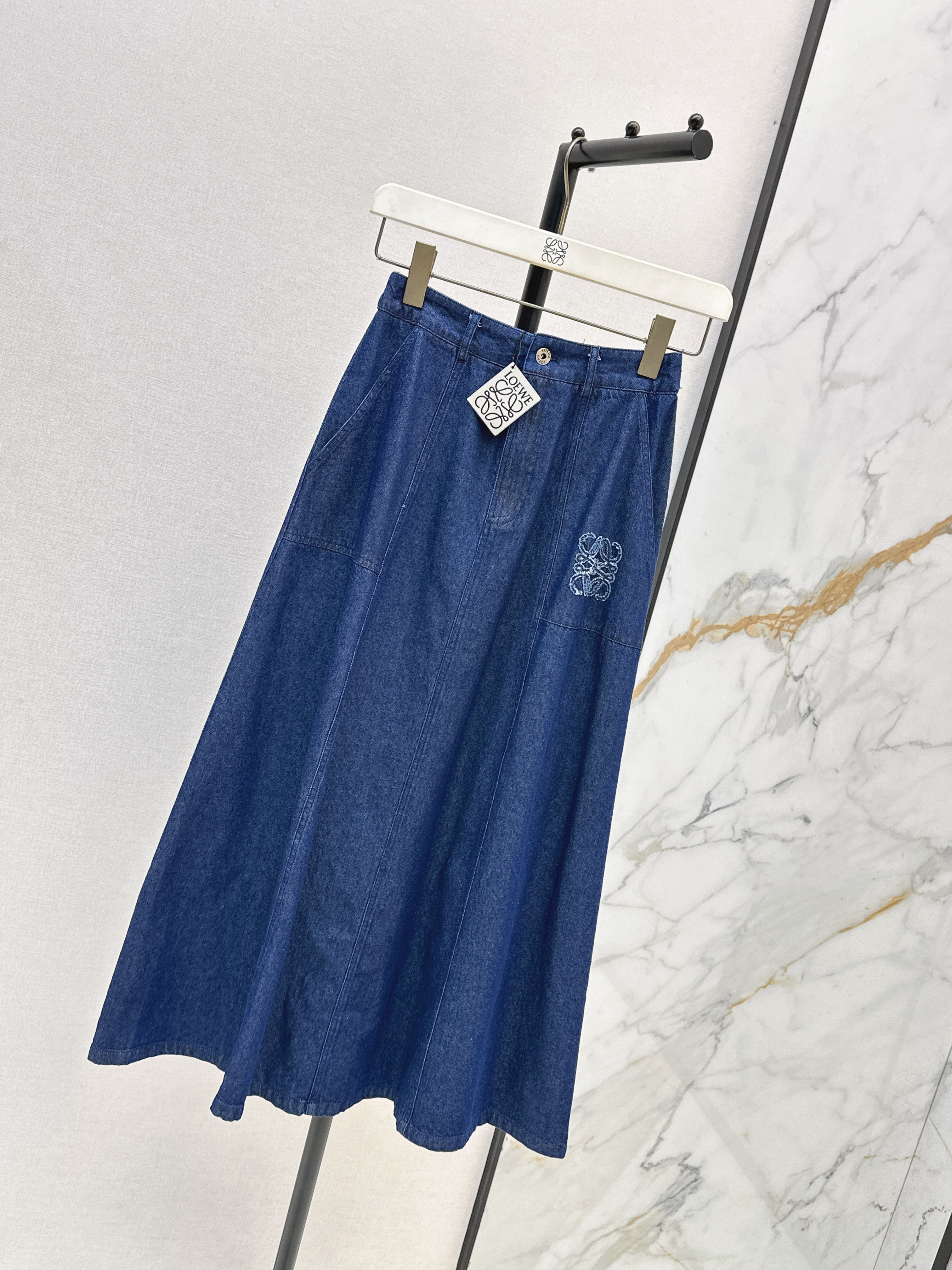Loe 26ss High-Waisted A-Line Denim Skirt