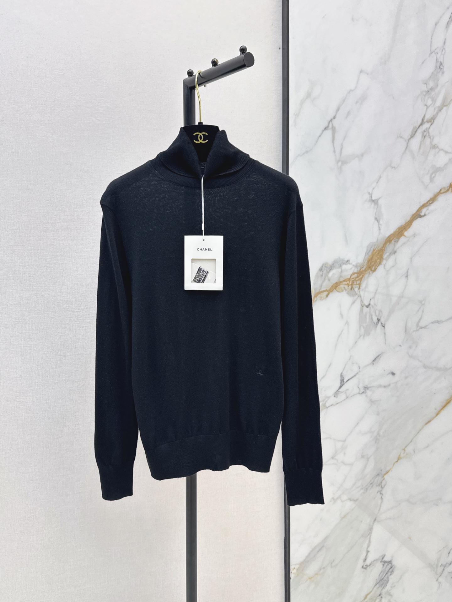 Chan 26ss high neck sweater