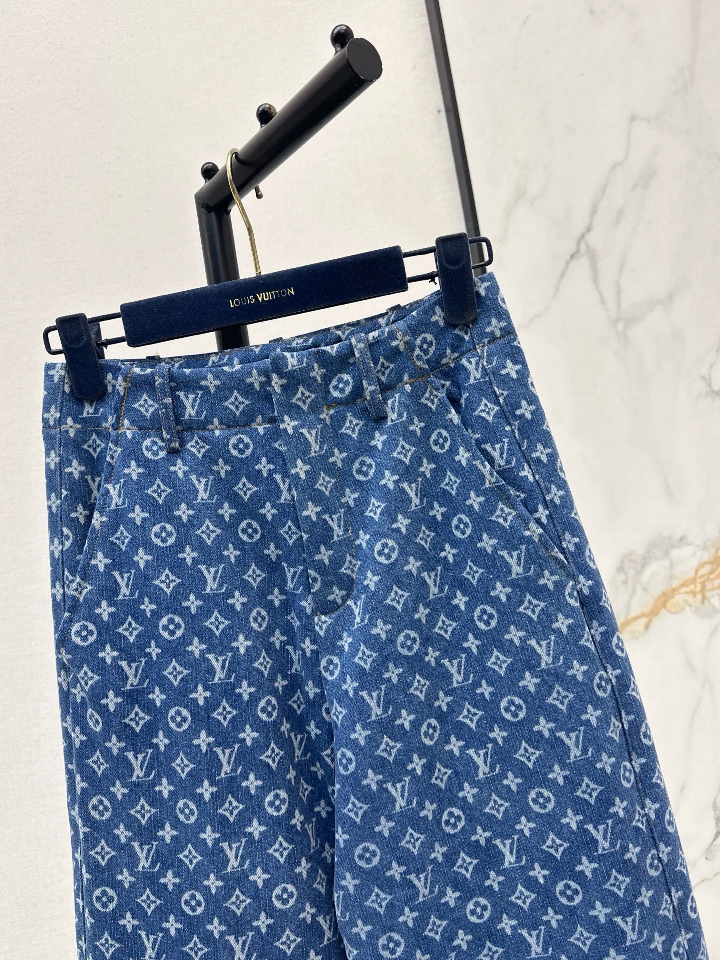 Louis 25fw denim pants