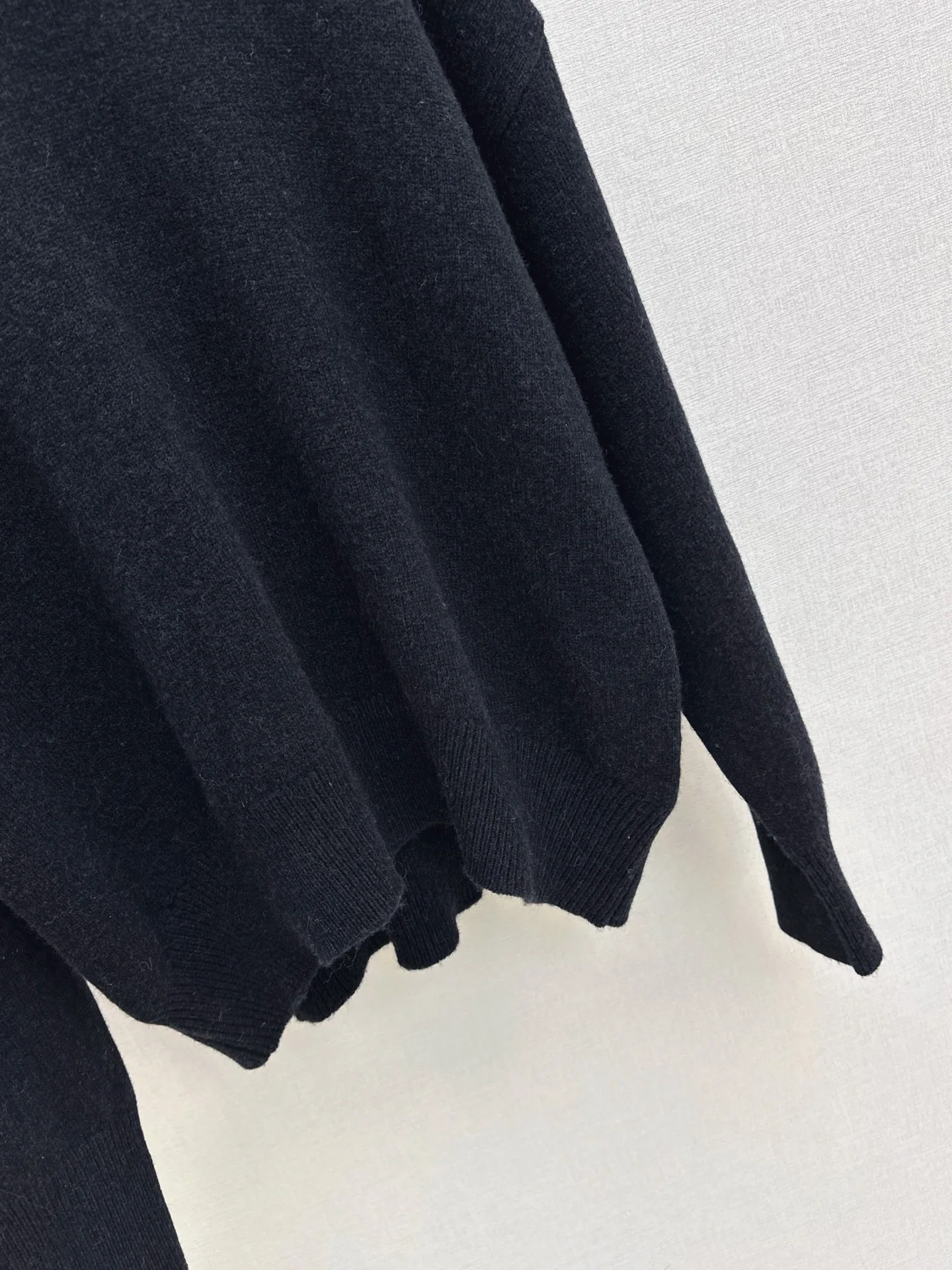 Celi 25fw turtleneck sweater