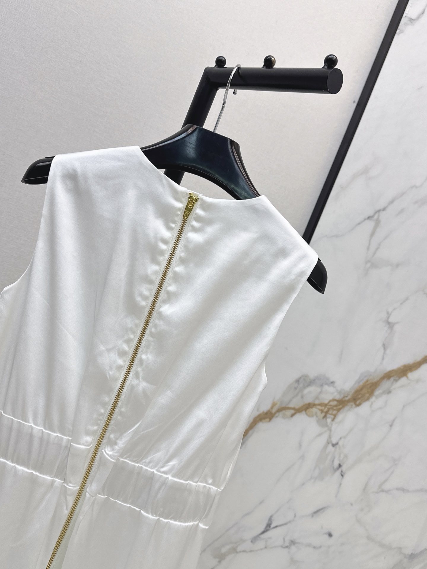 Celi 26ss sleeveless dress
