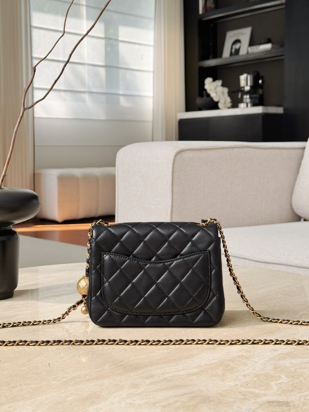 Chan 26ss flap chain bag with gold-tone hardwave