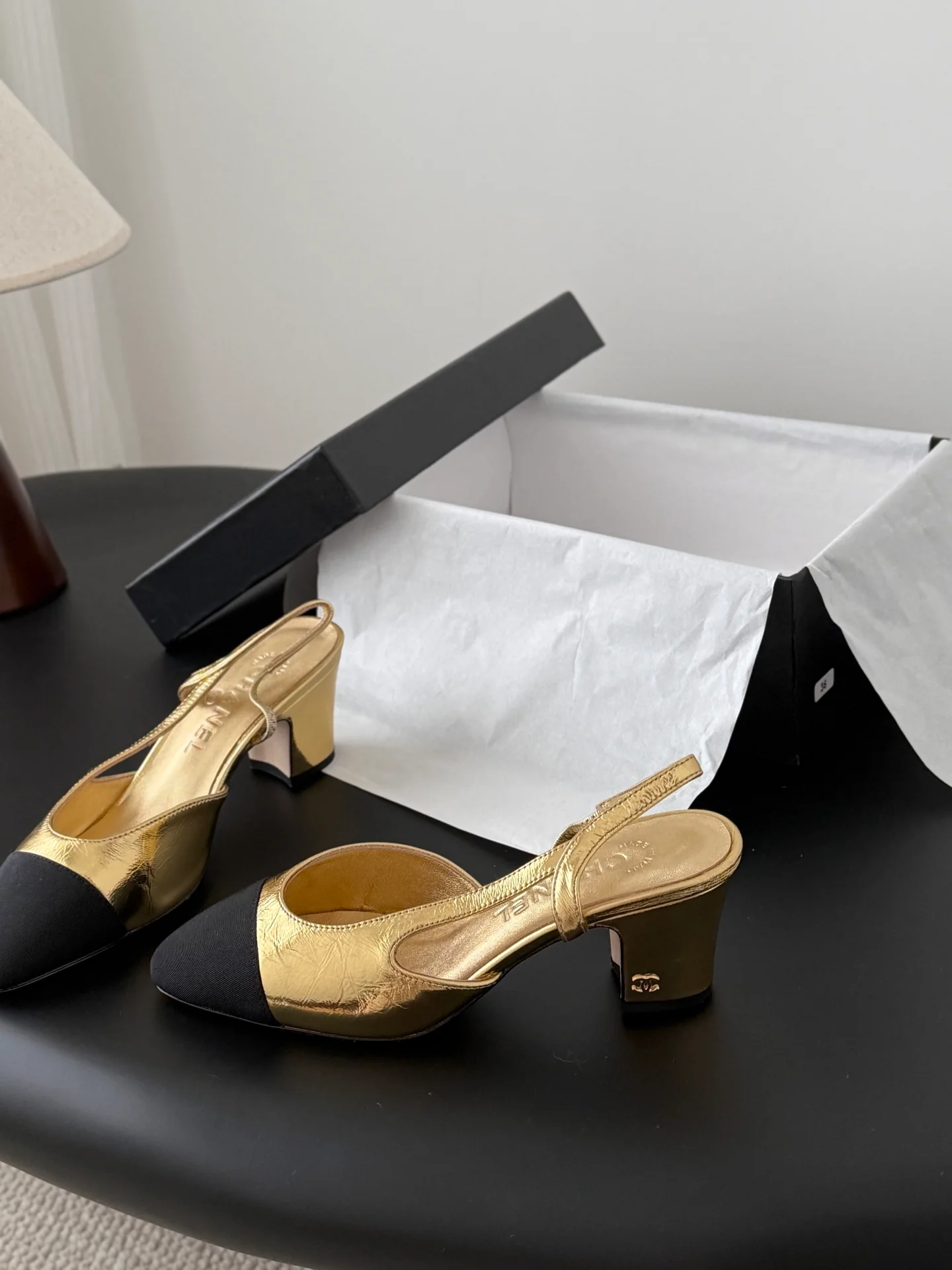 Chan 25fw slingback chunky heel