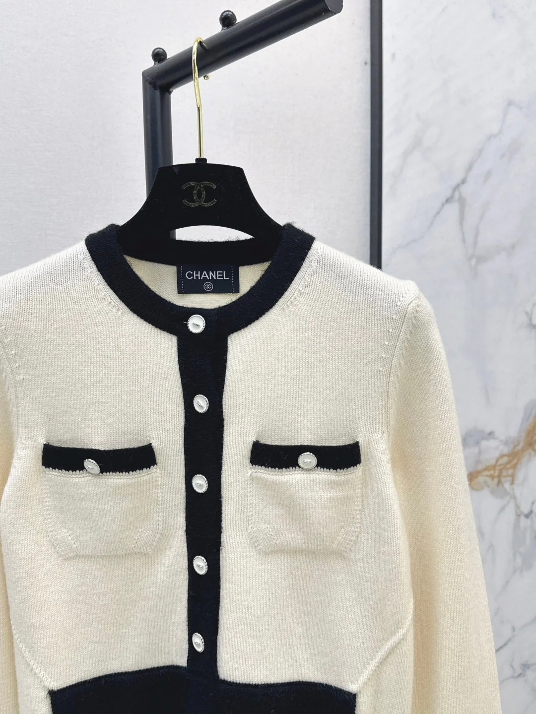 Chan 25ss knit cardigan