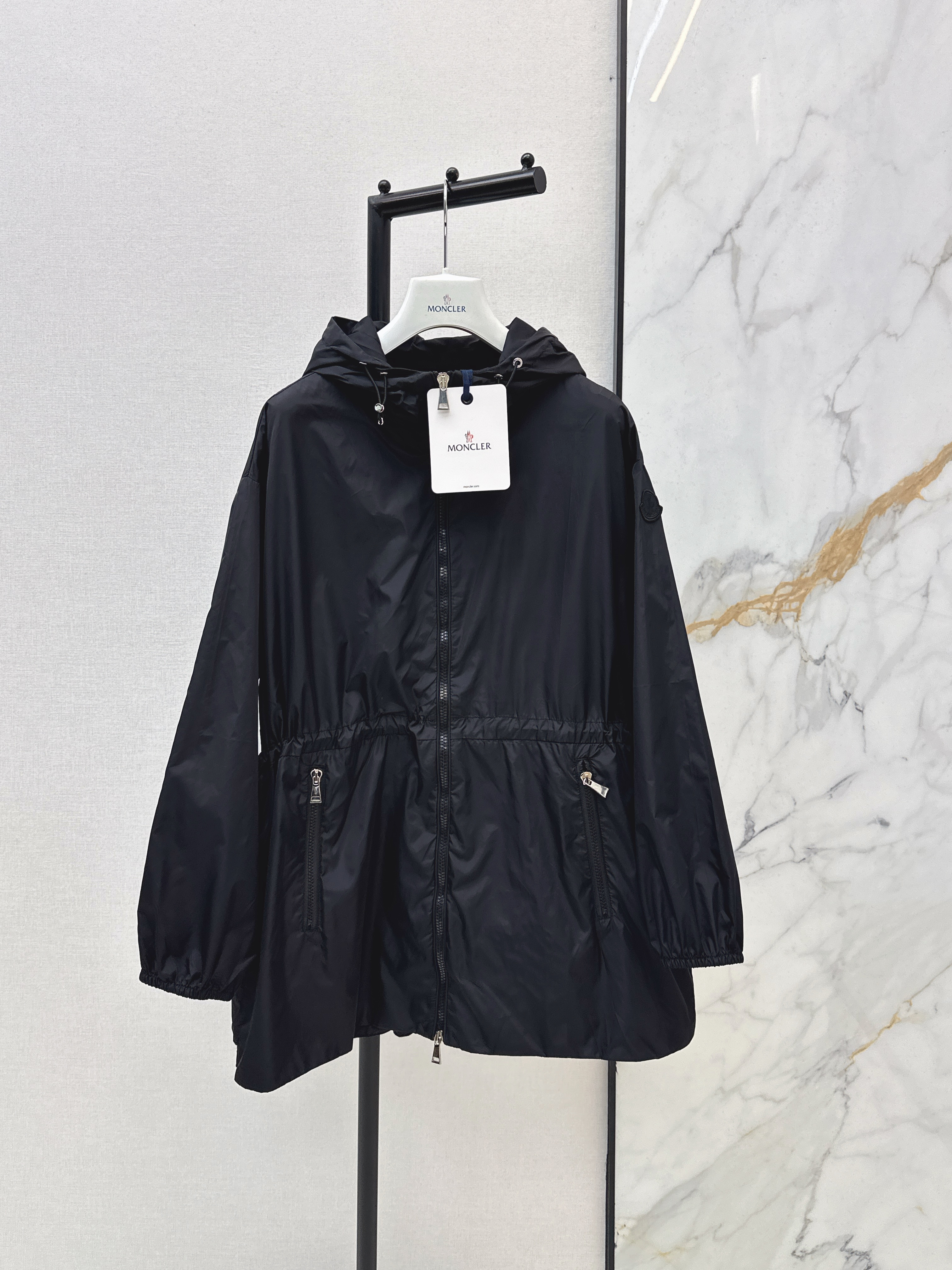 Monc 26ss trench coats