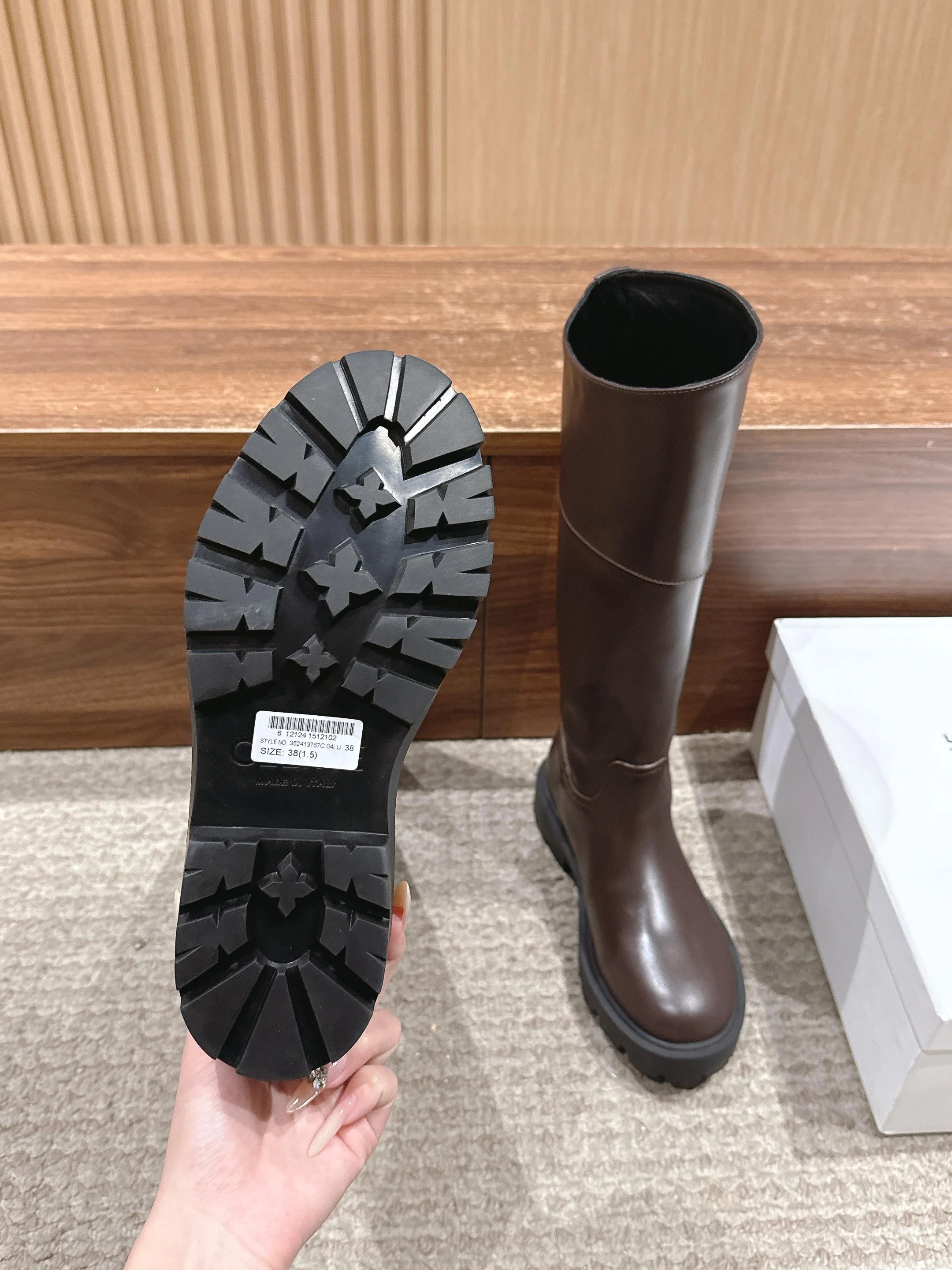 Celi 25fw half boots