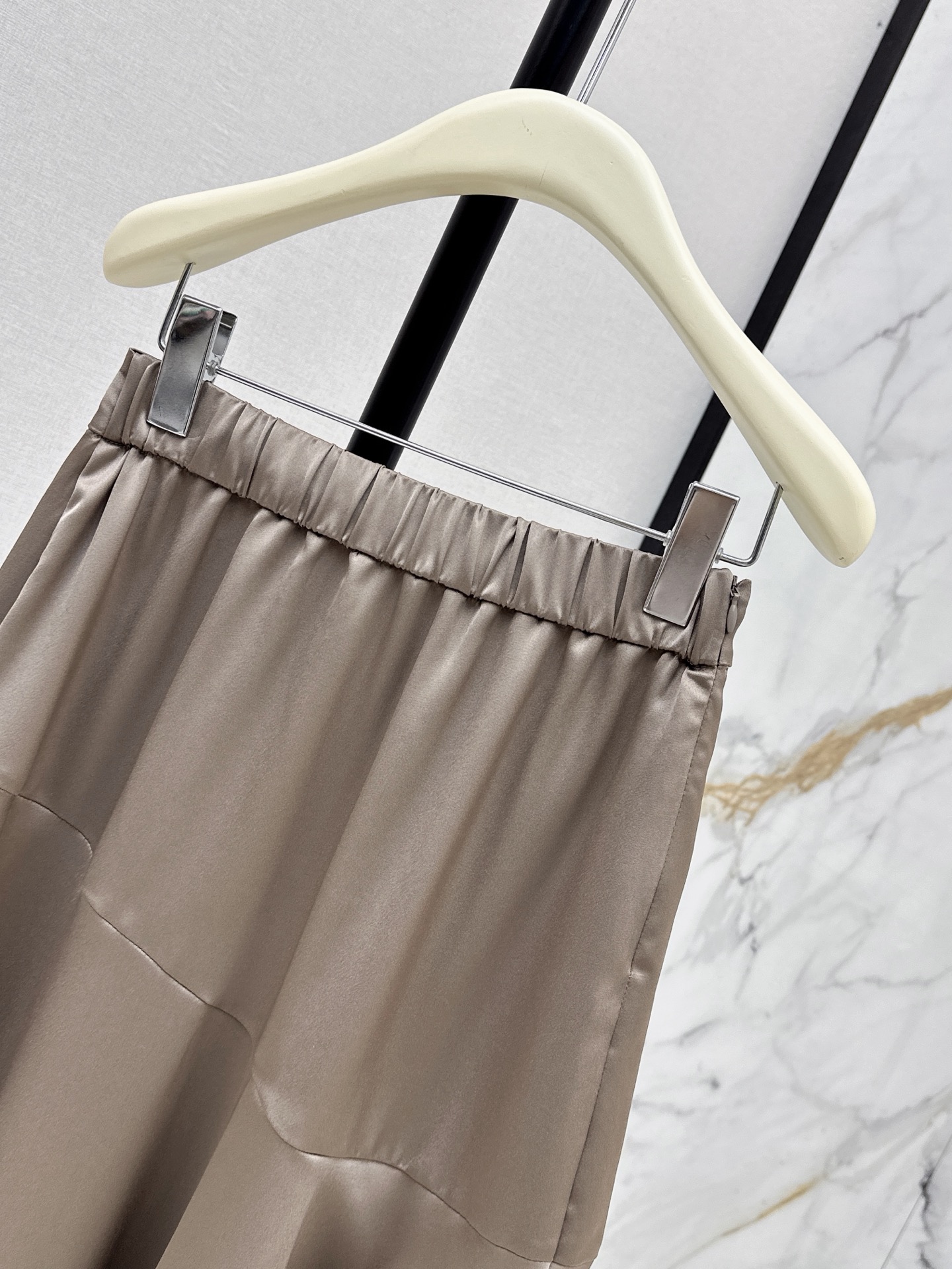 Chol 26ss lace asymmetrical skirt