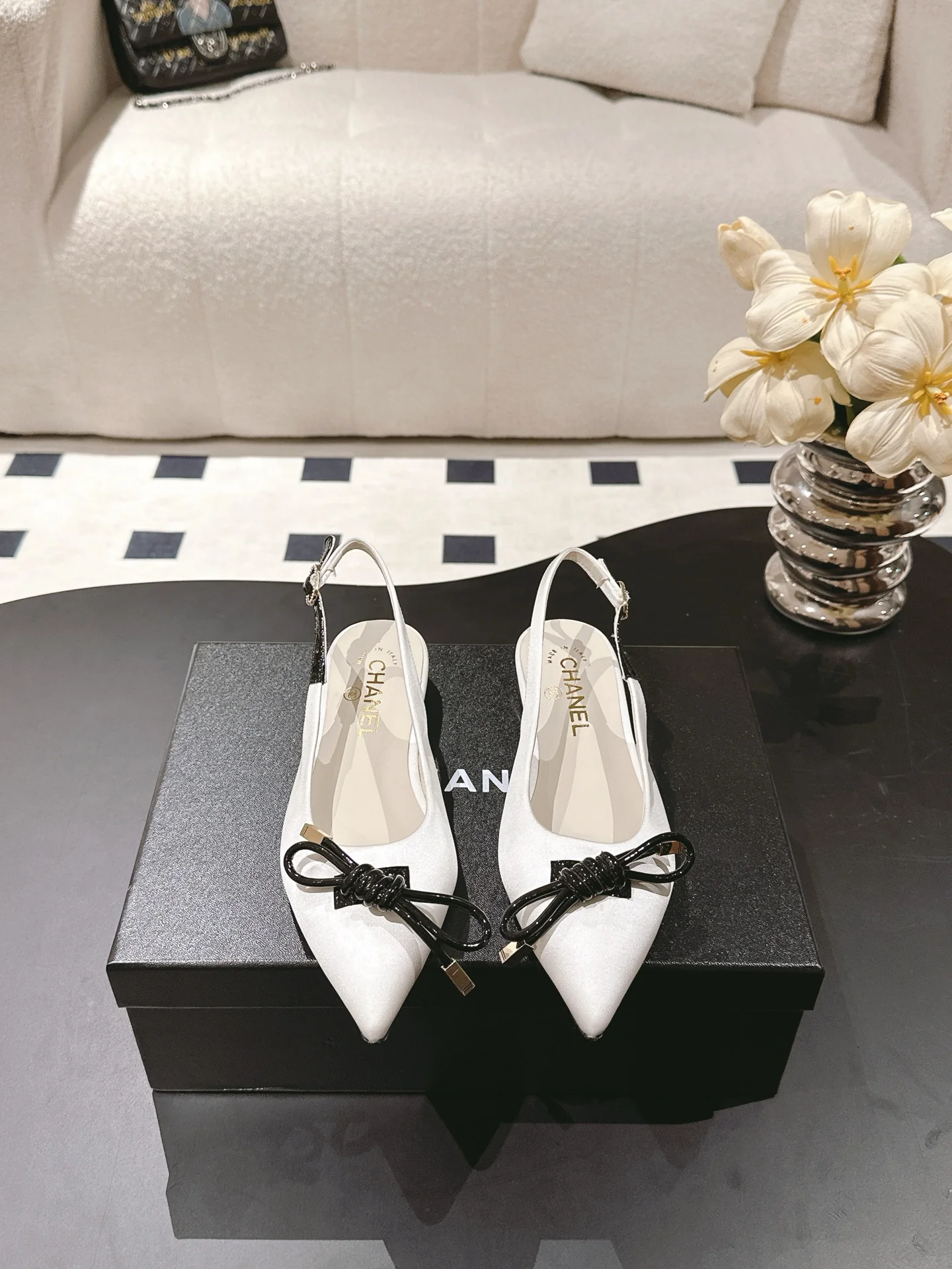 Chan 25fw slingback flats