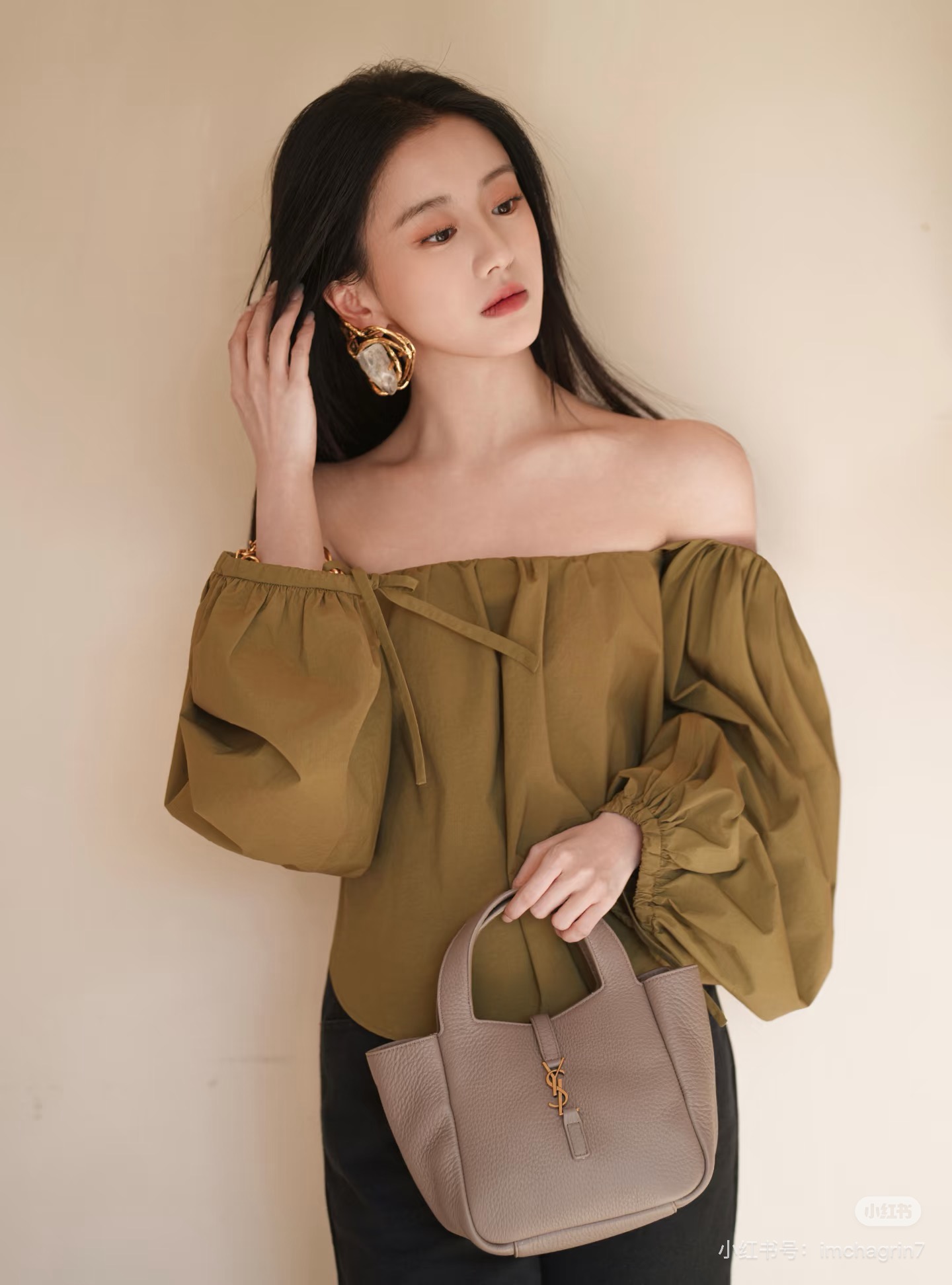 Sain 26ss puff sleeve off shoulder top