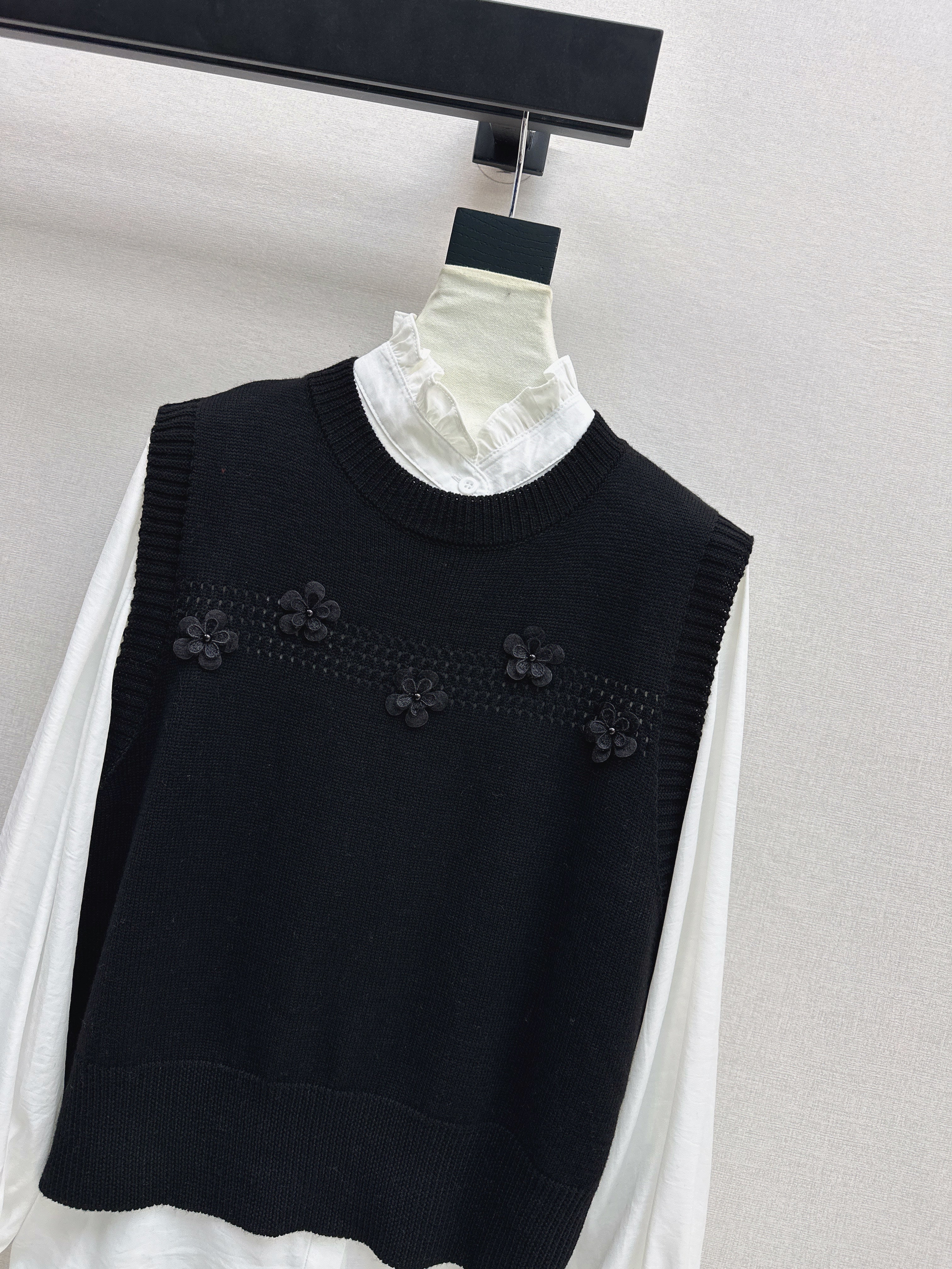 Chan 26ss elegant shirts knit vest