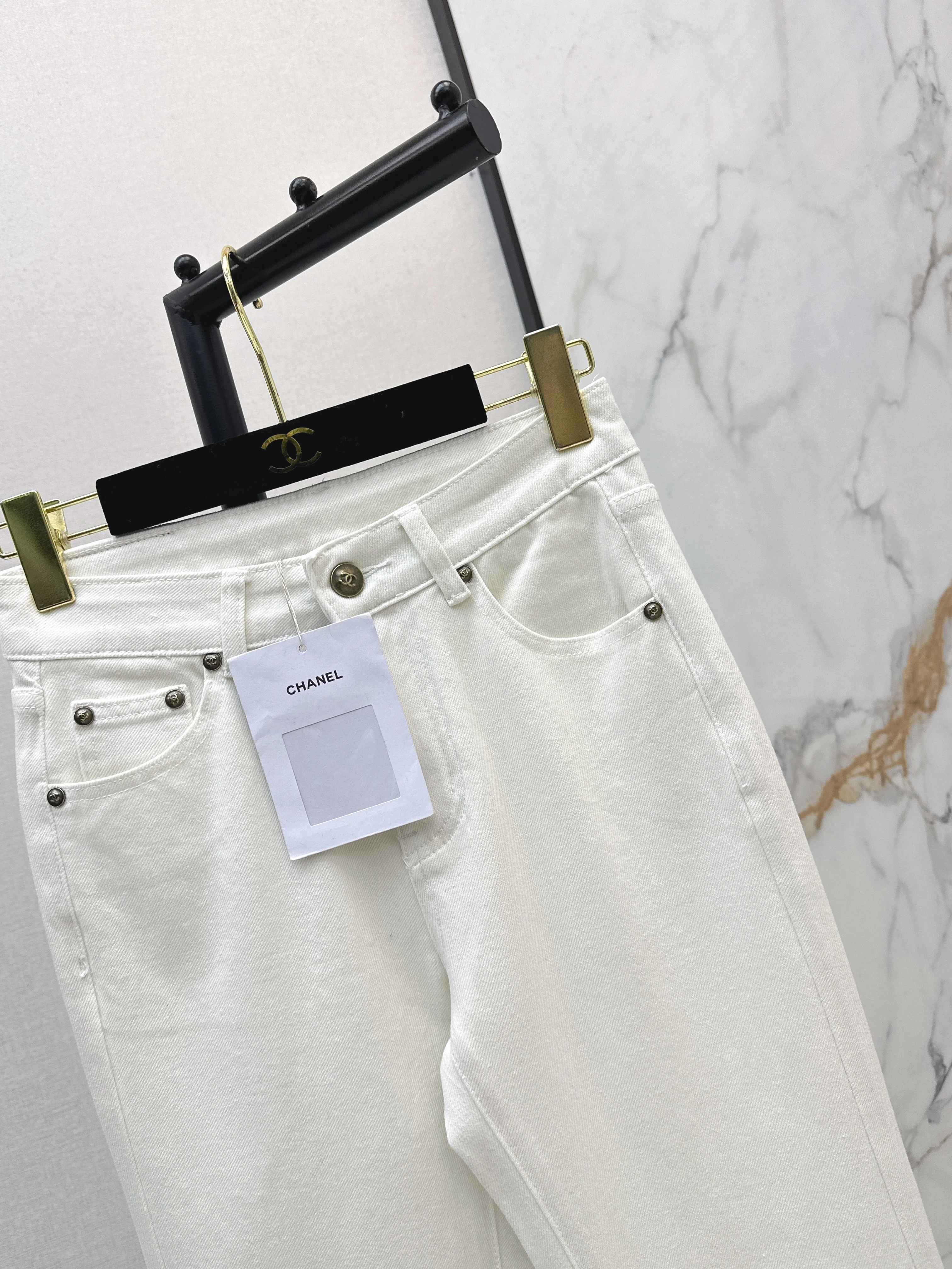 Chan 26ss flared jeans