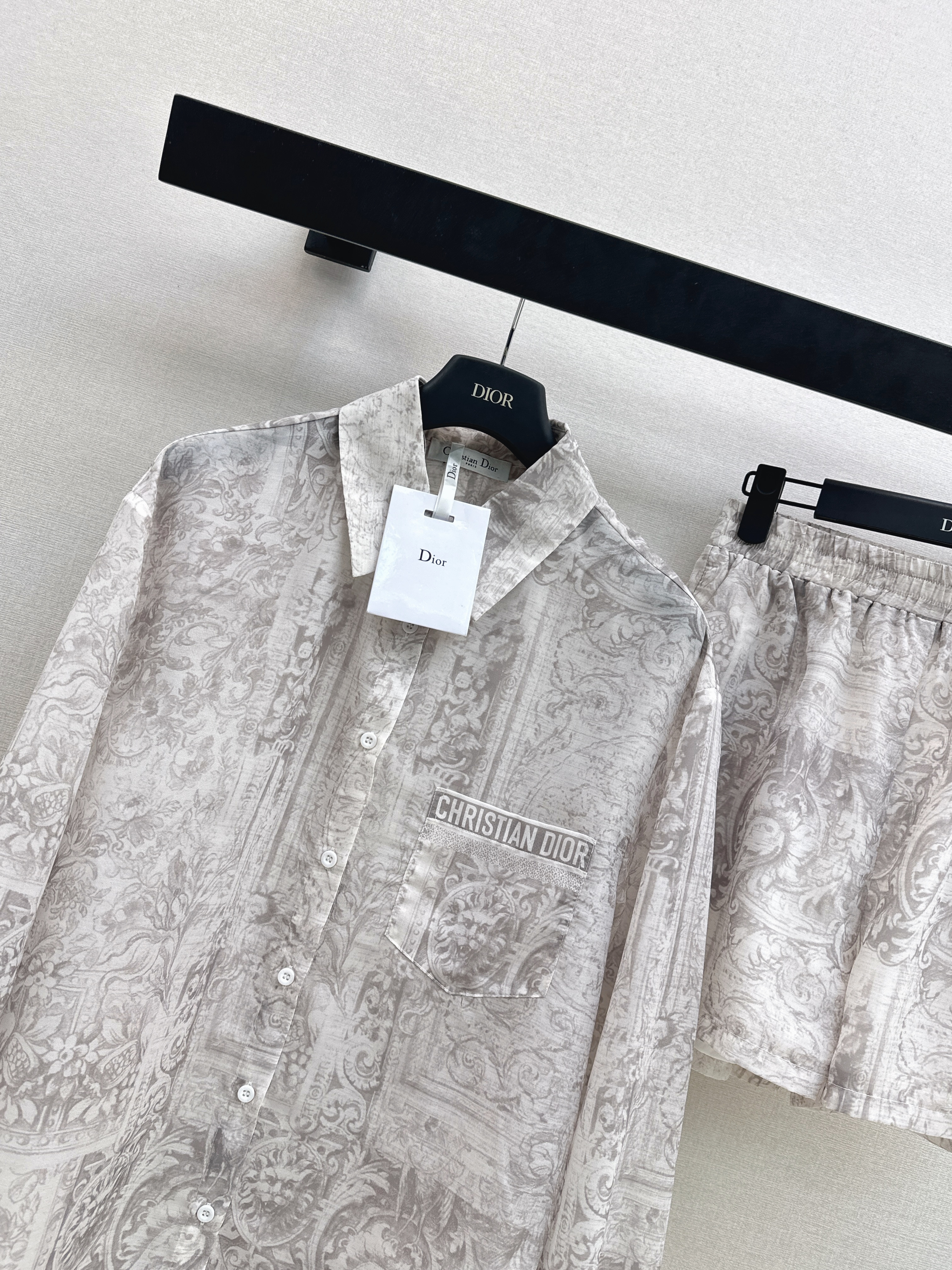 CD 26ss print suit