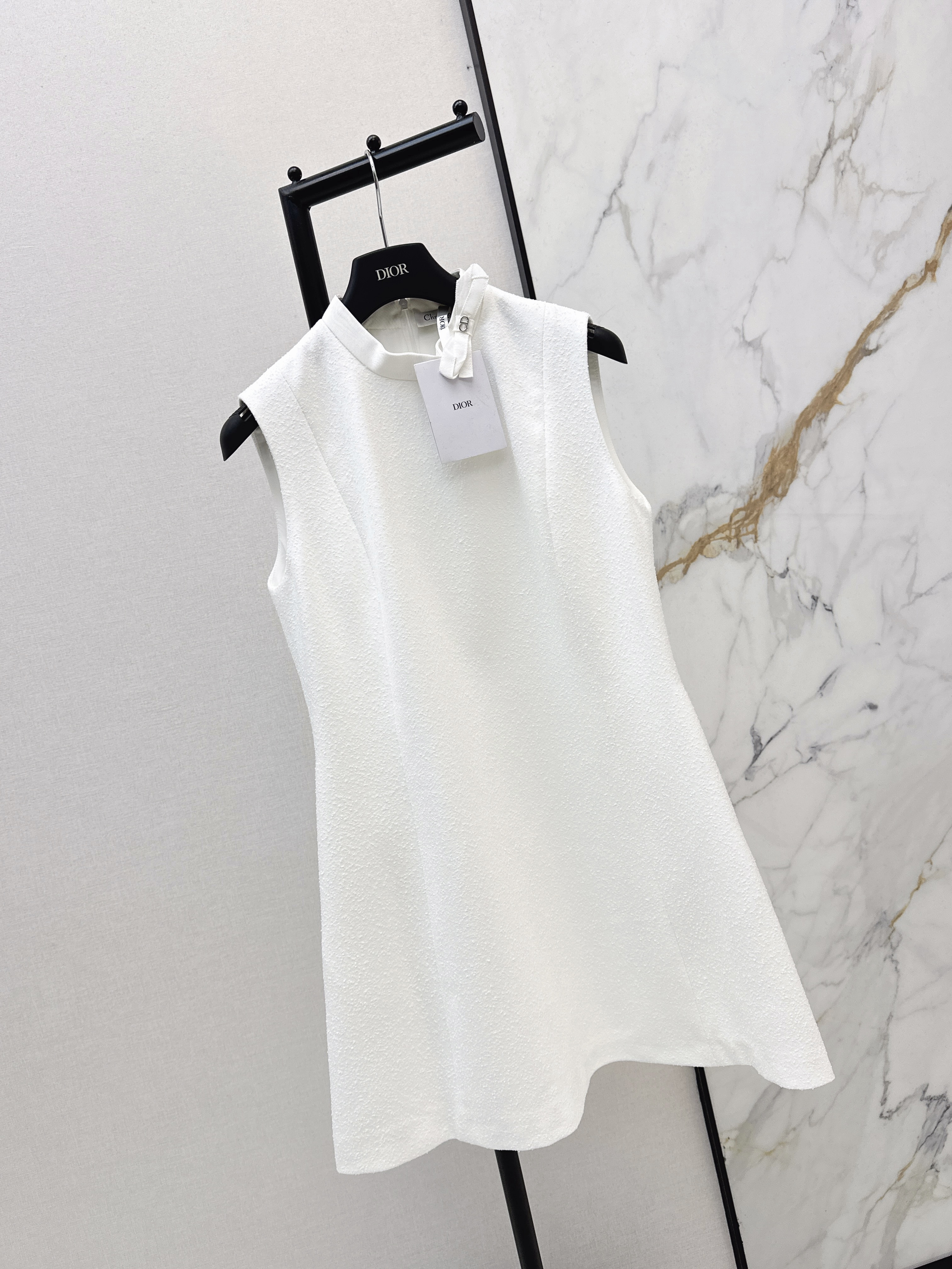 CD 26ss bow sleeveless dress