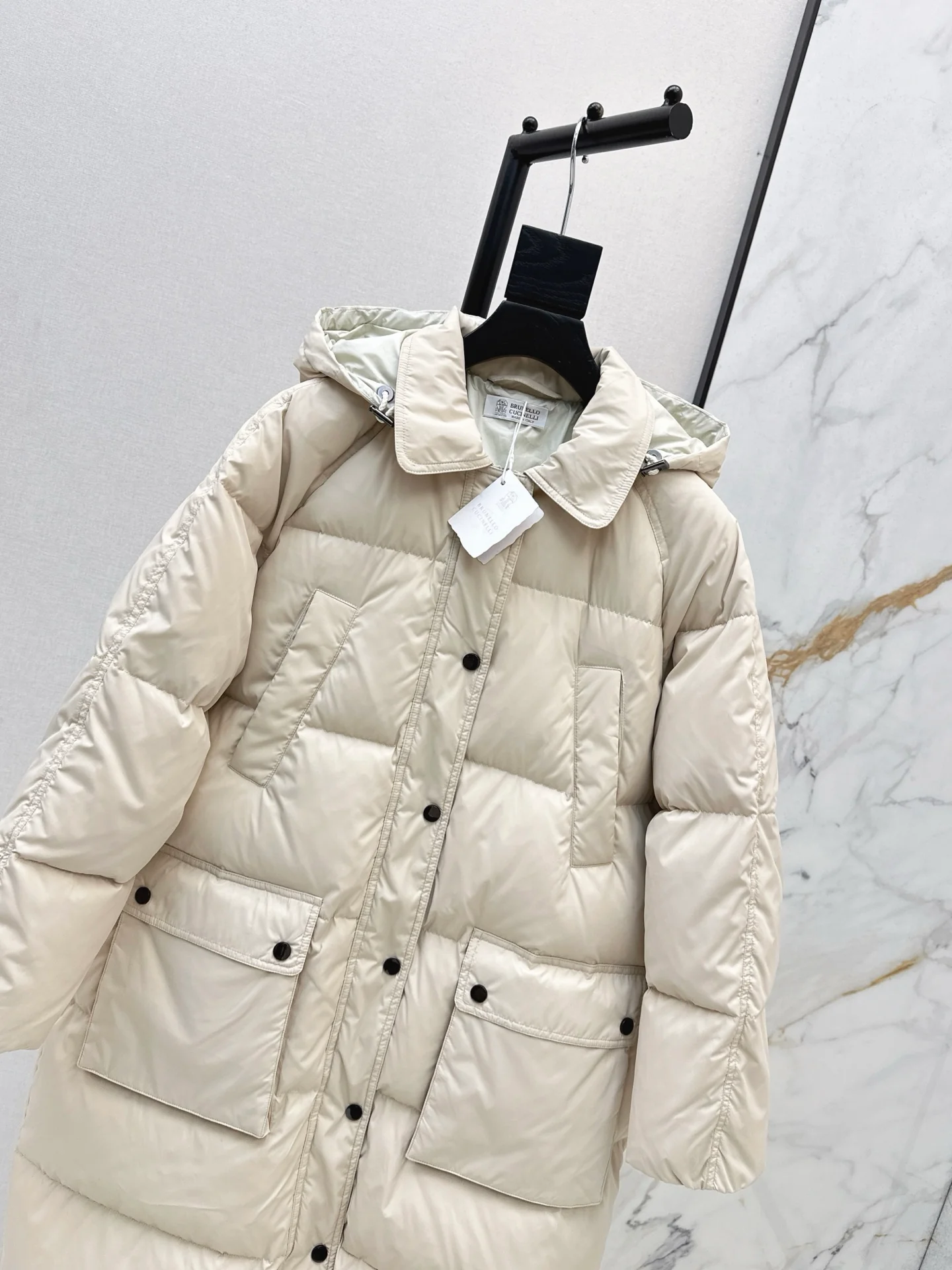 Brun 25fw down jacket
