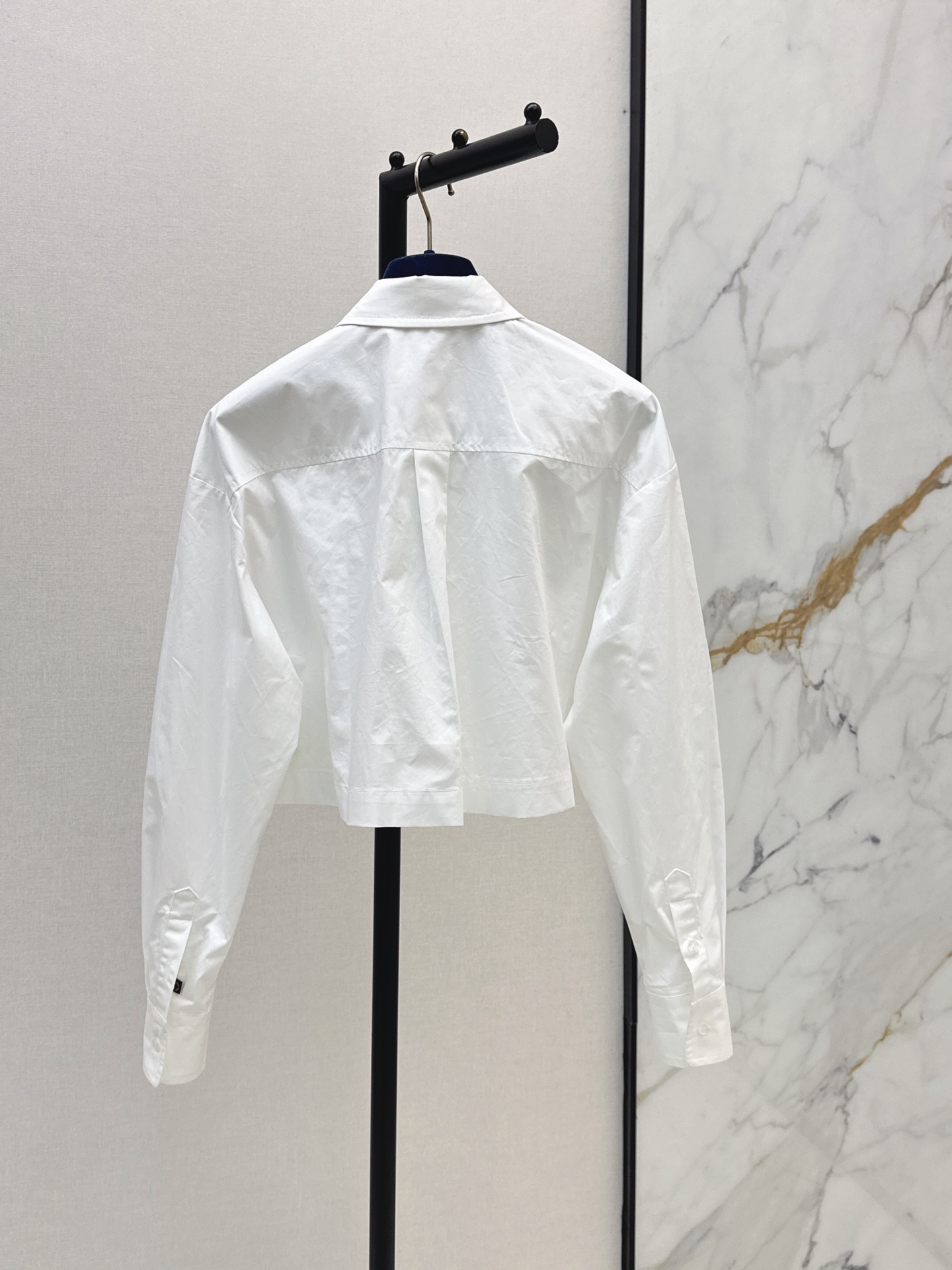 Loui 26ss bow cropped shirt