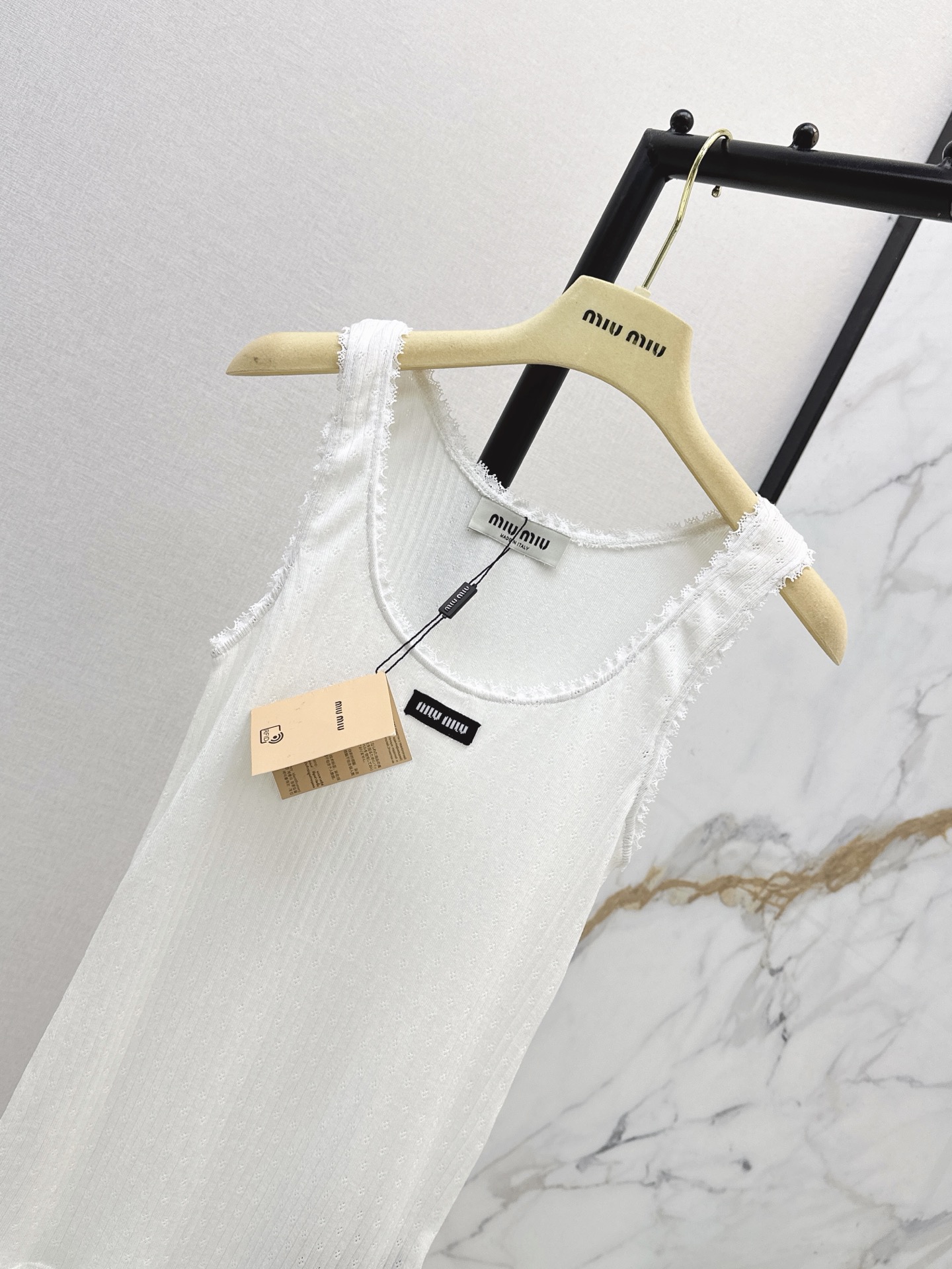 Miu 26ss lace trim vest