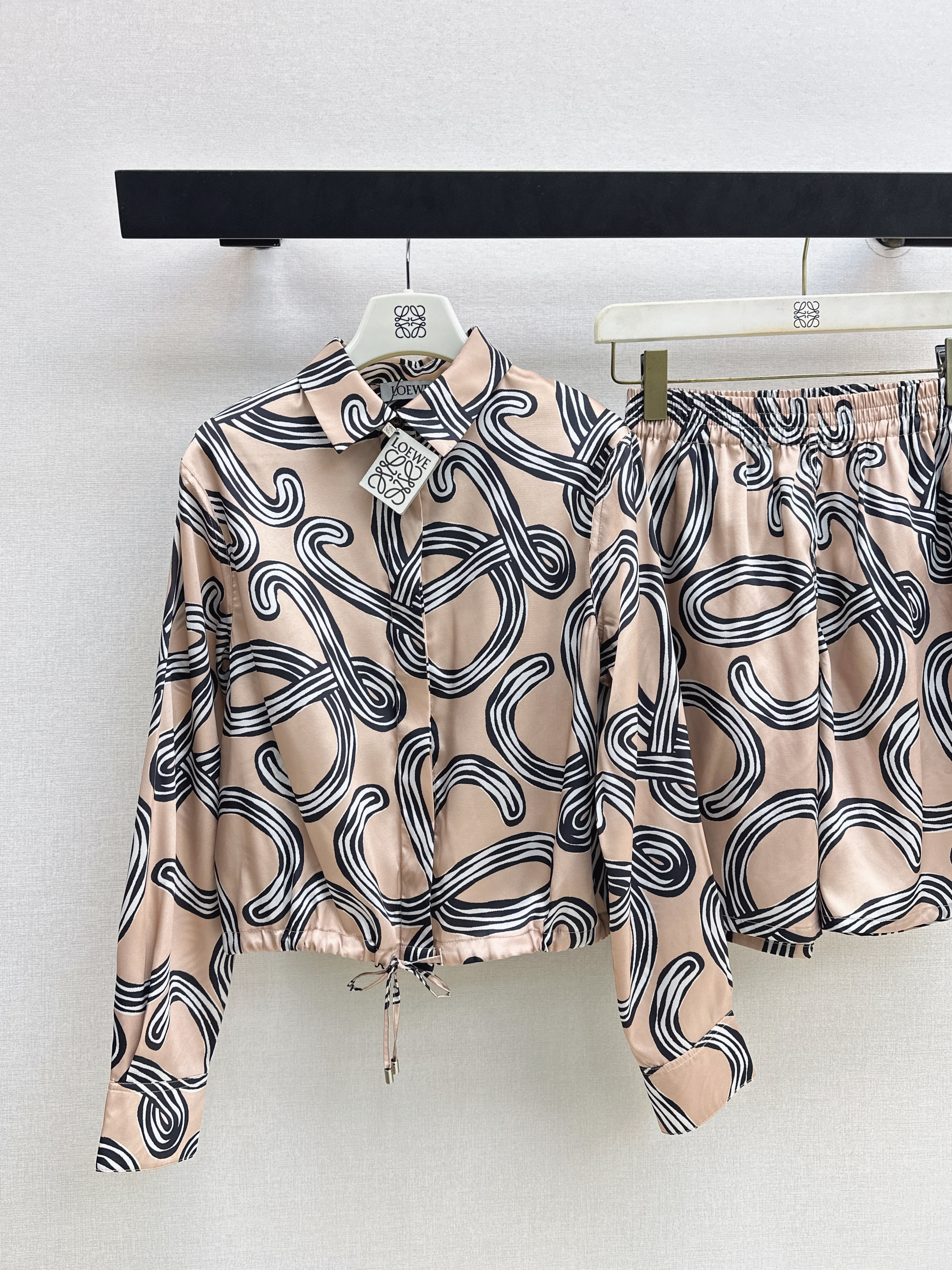 Loe 26ss print shirt shot set