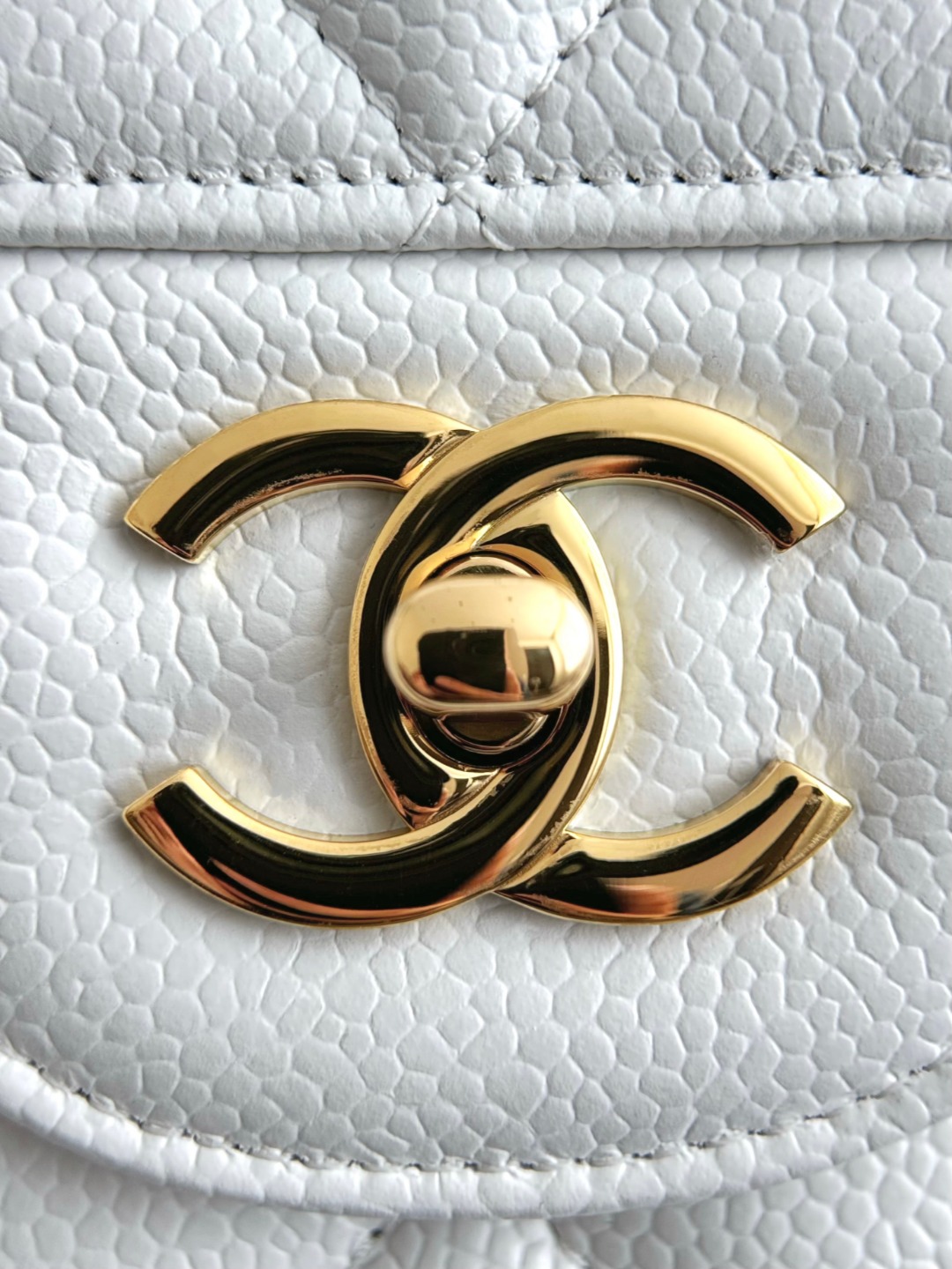 Chan cf30 chian shoulder bag
