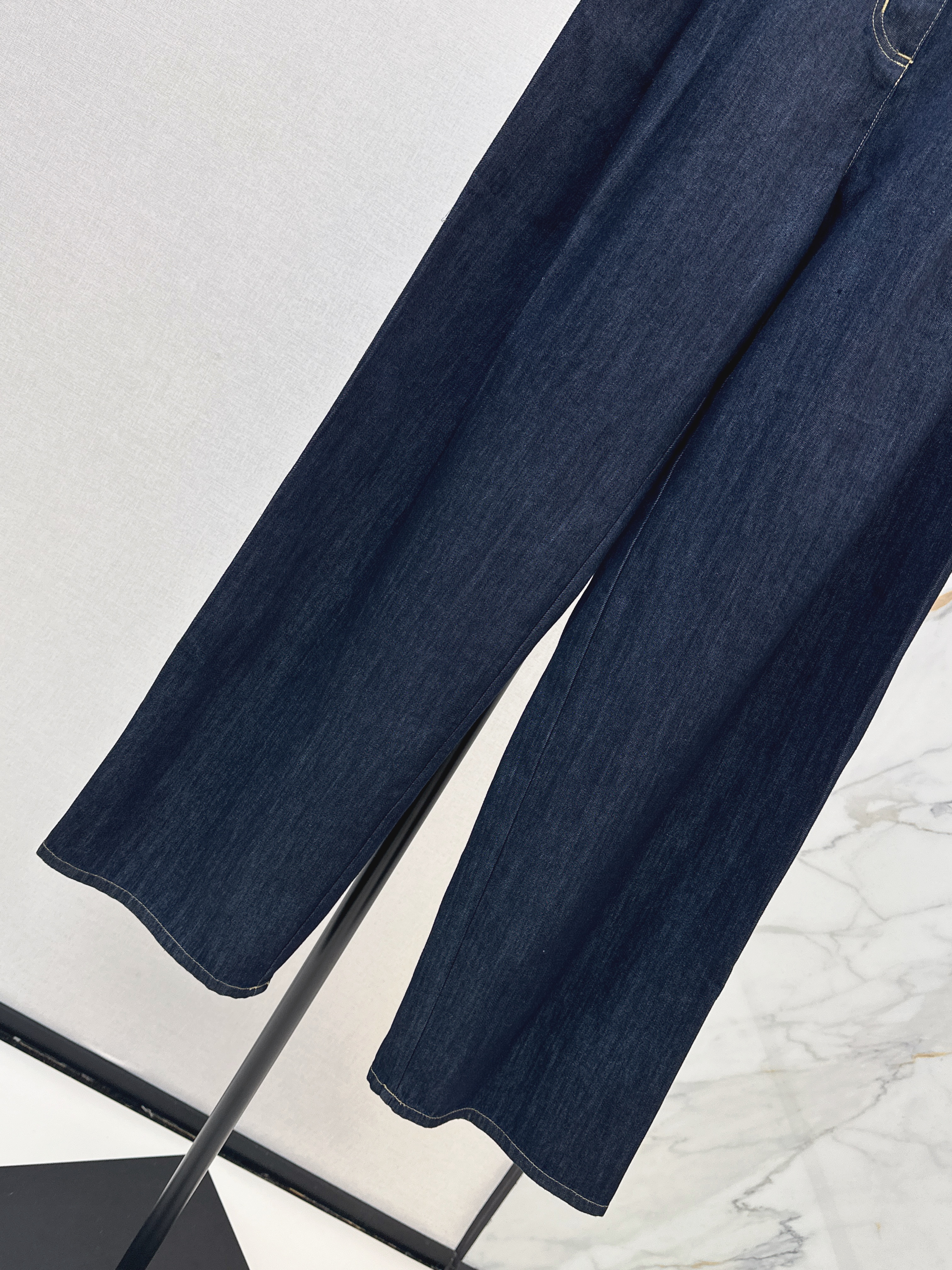 Louis 26SS Pleated Wide-Leg Jeans