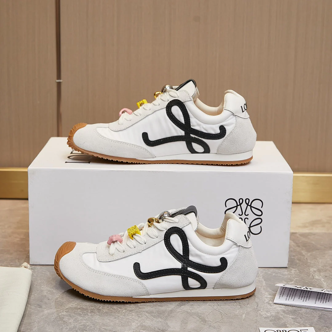 Lo ballet runner sneaker