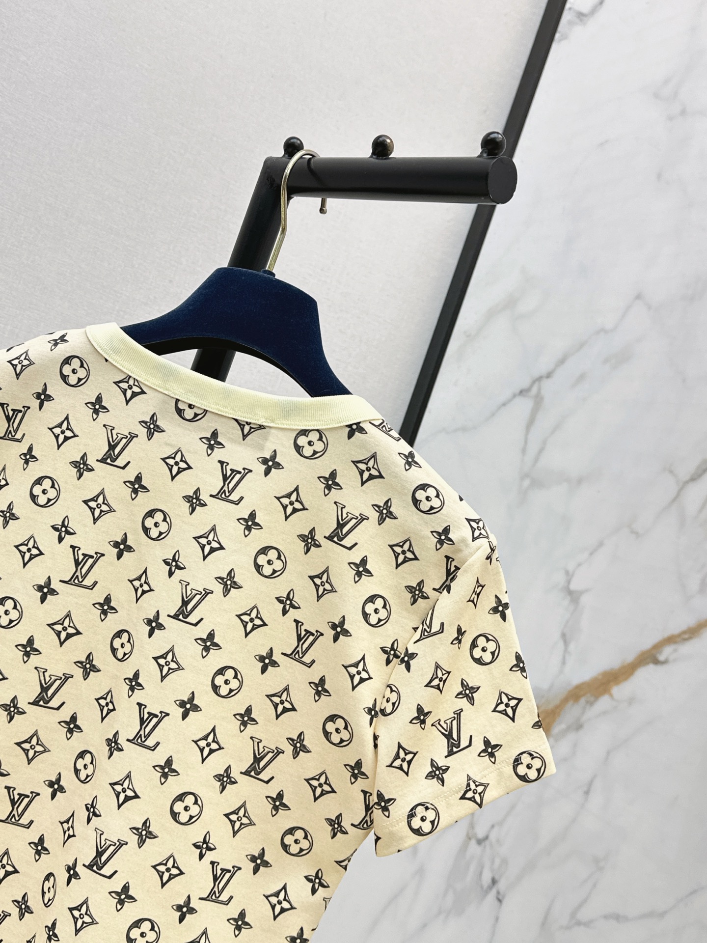 Loui 26ss cropped print t-shirt