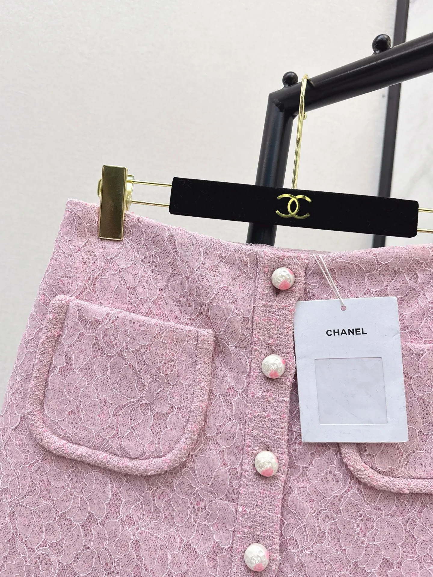 Chan 25fw lace skirt