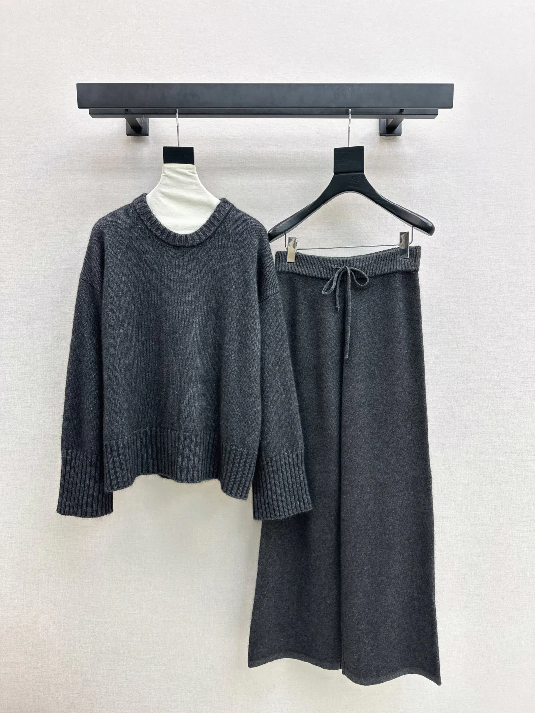 Brun 25fw knit sweater pants set