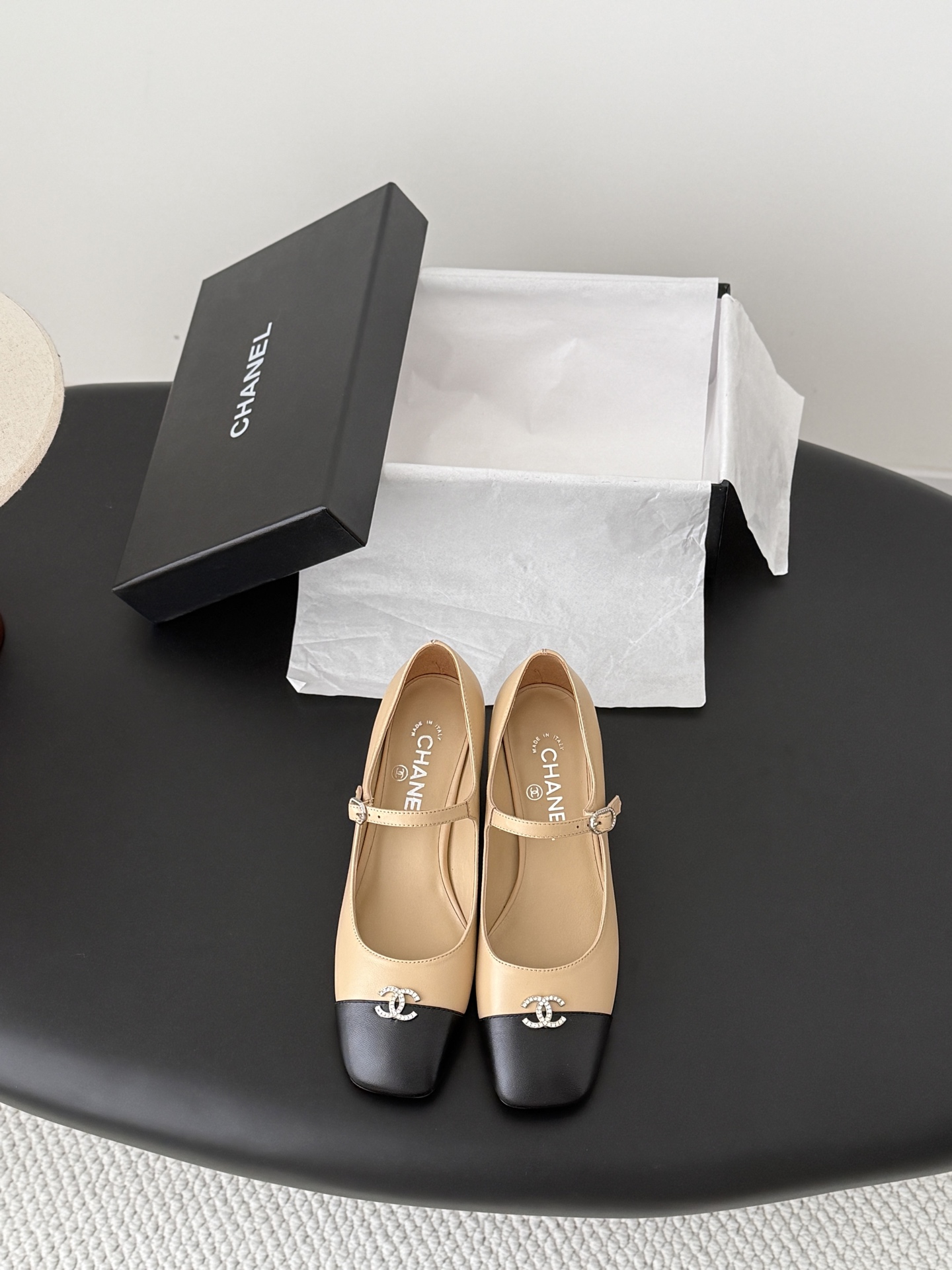 Chan 26K chunky heel mary jane shoes