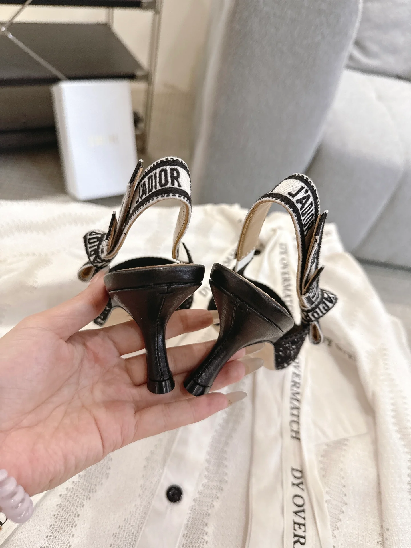 CD 25fw kitten slingback heels