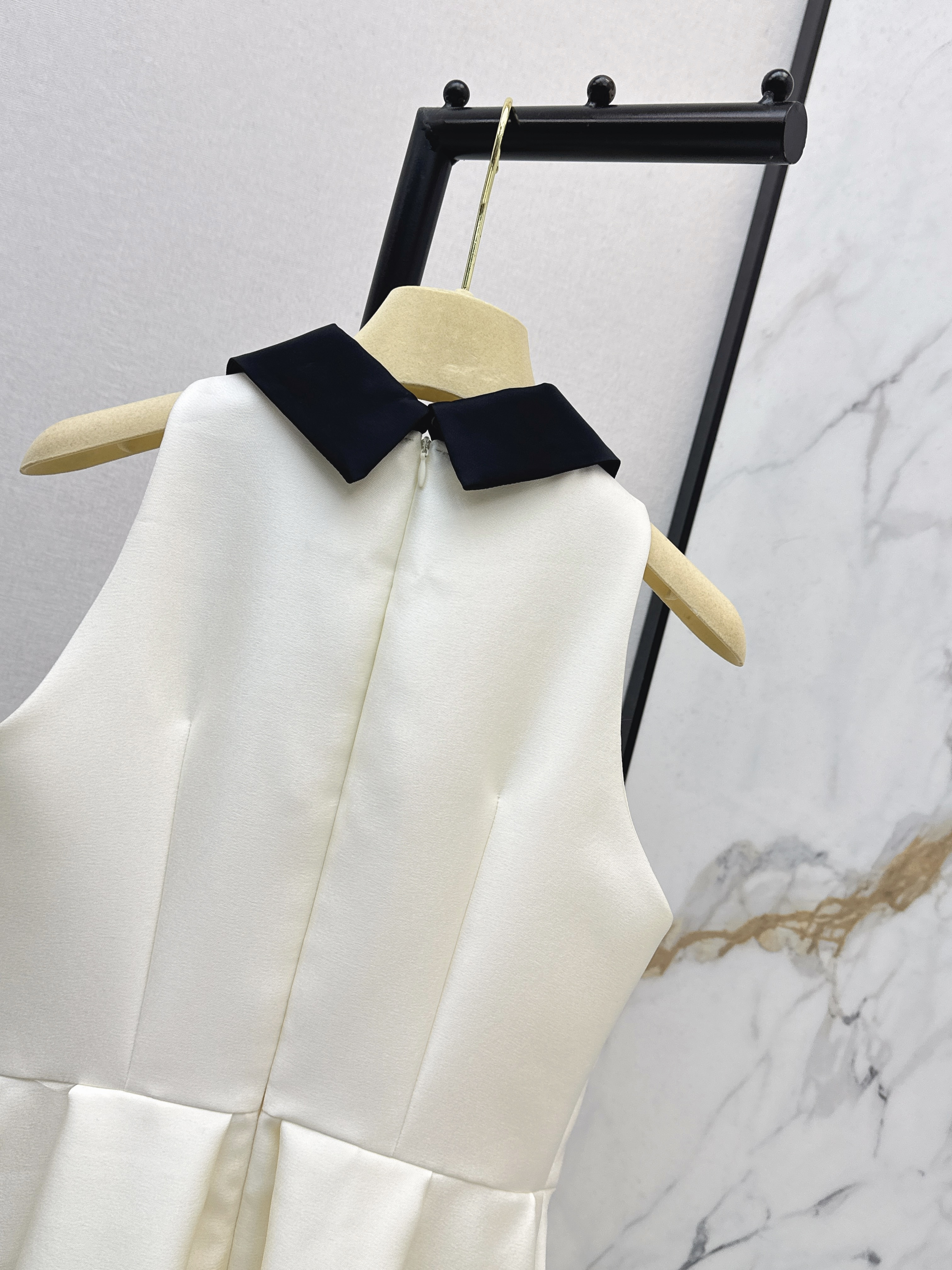 Miu 26ss sleeveless dress