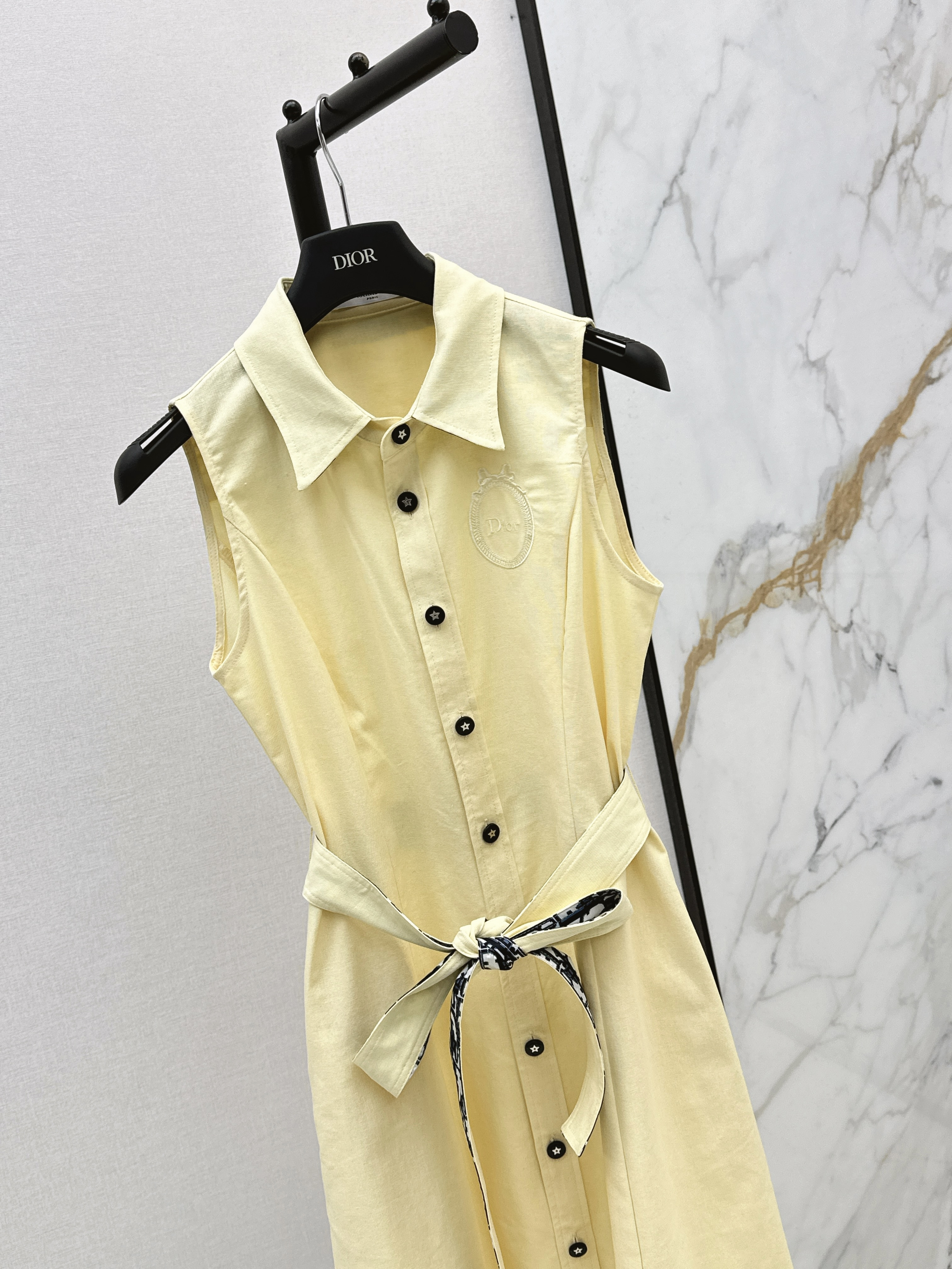 CD 26SS Sleeveless Belted Shirt Dress
