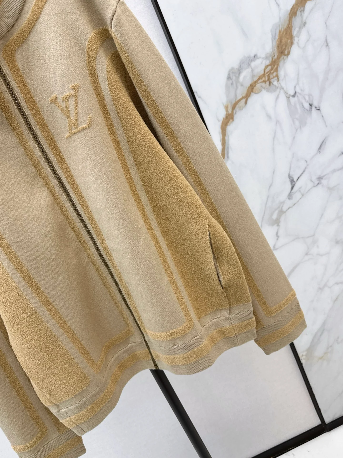 Louis 25fw hooded knit jacket
