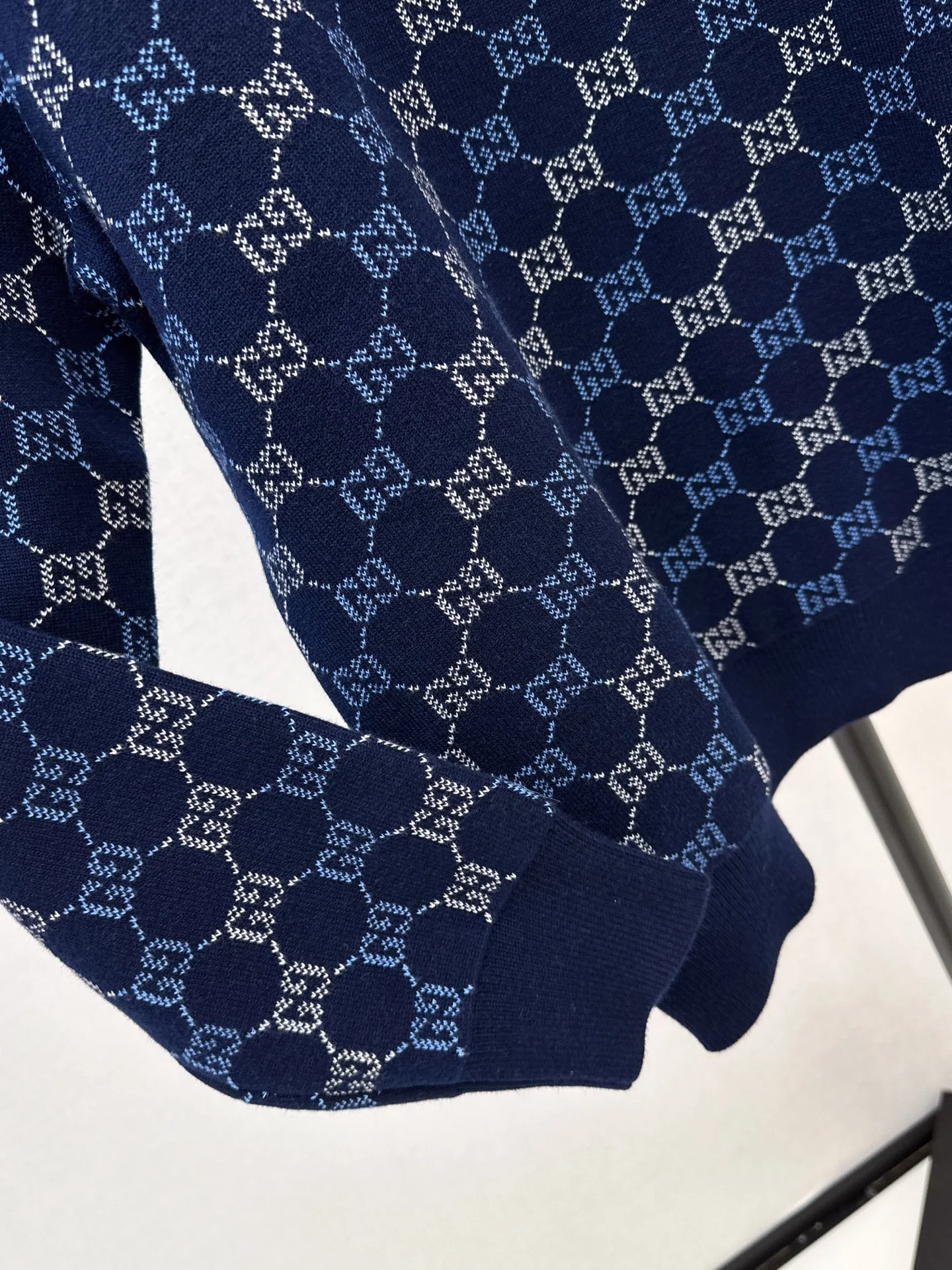 Gucc 26ss jacquard sweater