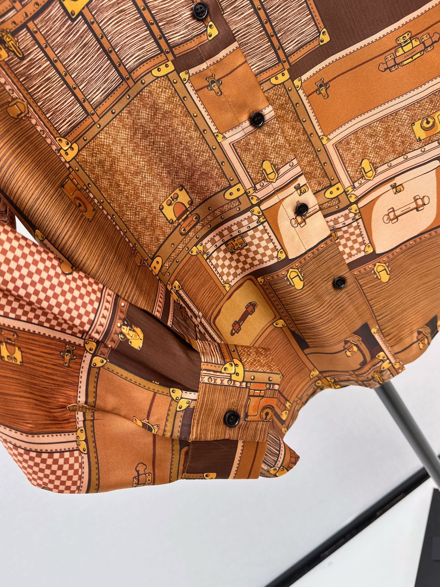 Louis 26ss print shirts