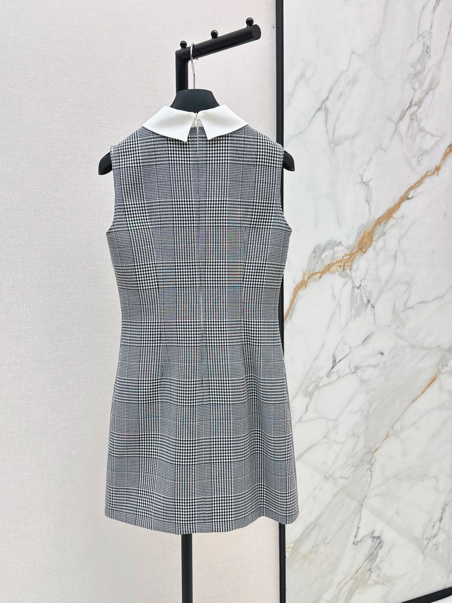 CD 26ss sleeveless check dress