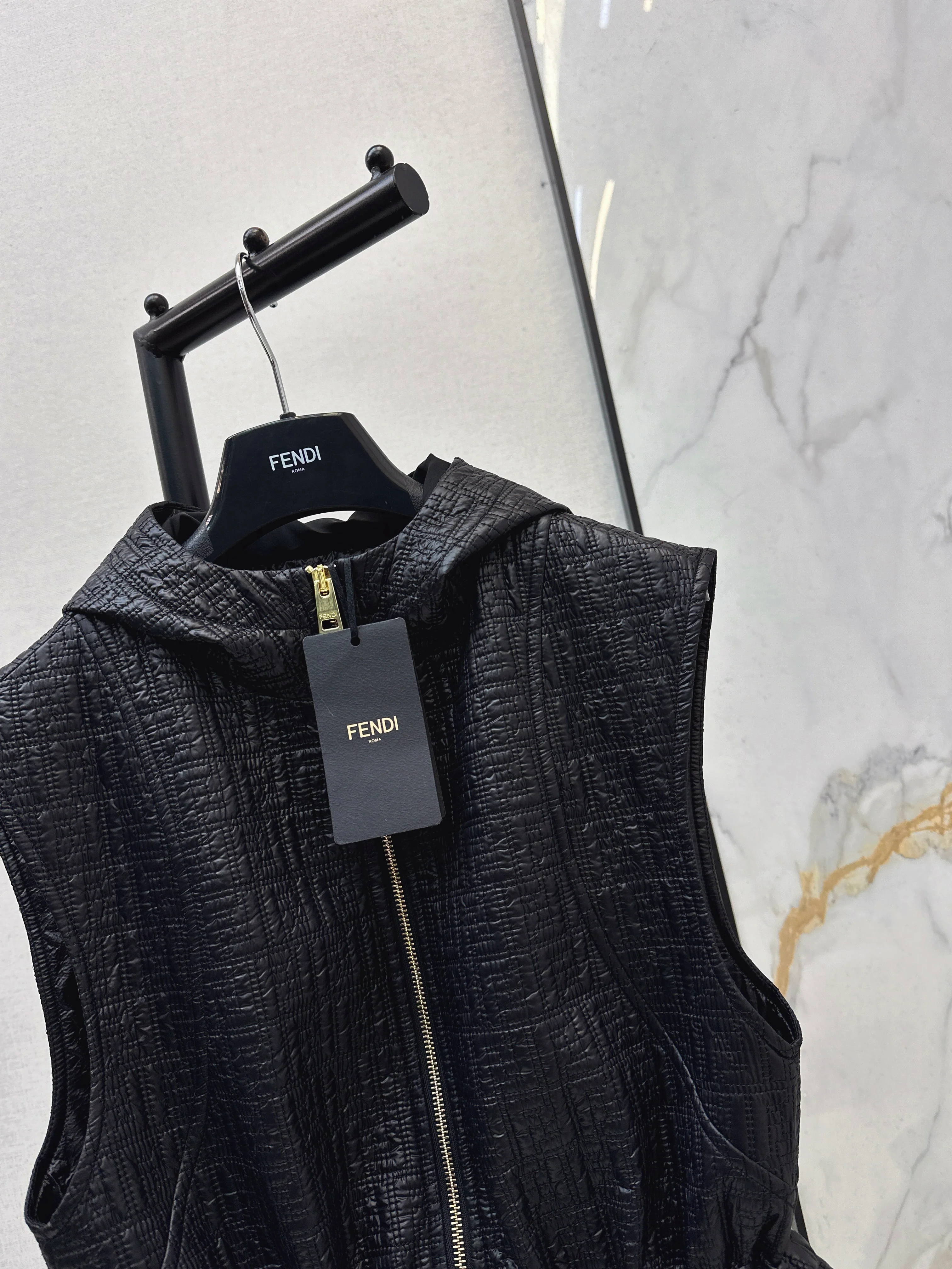 Fend 26ss parka vest jacket